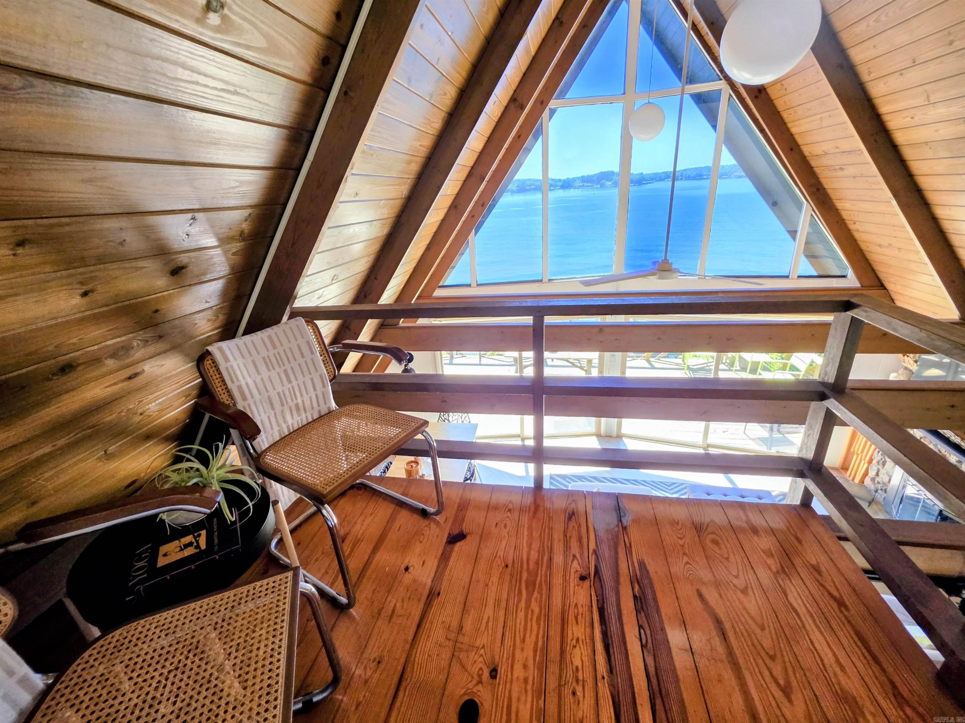 136 Catalina Circle Property Photo 37