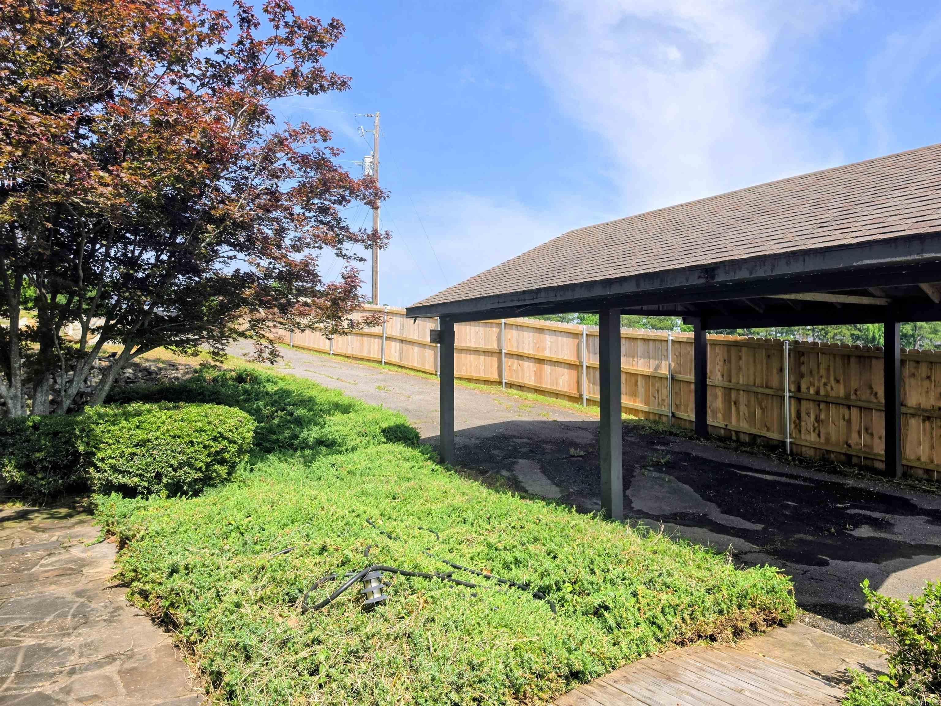 136 Catalina Circle Property Photo 49