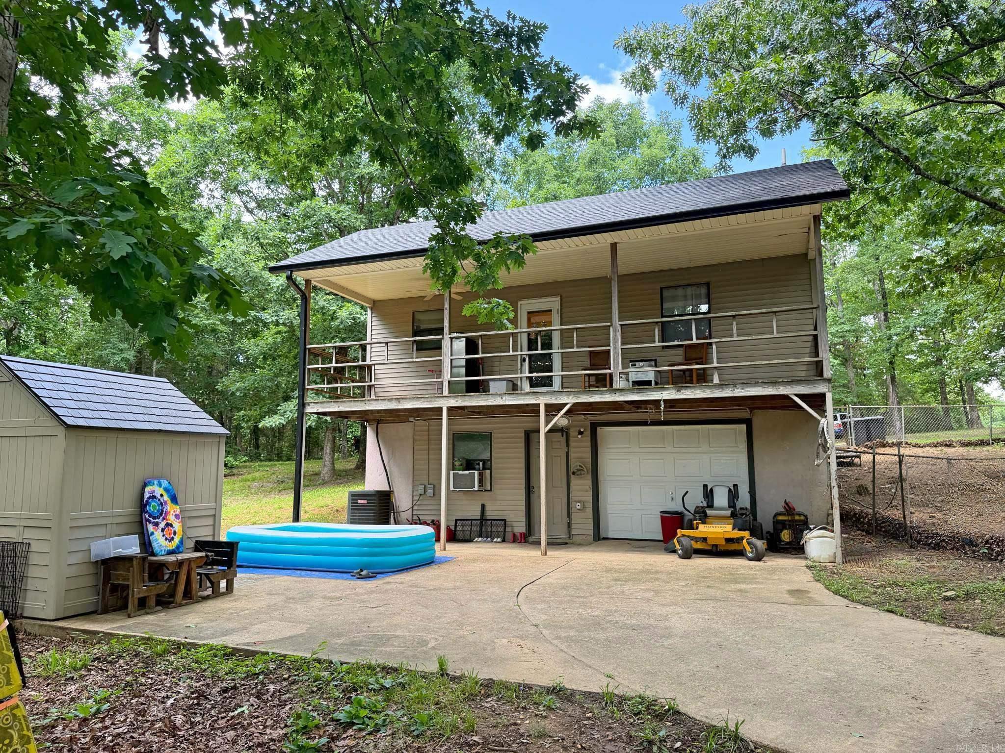 131 Doe Lane Property Photo 2