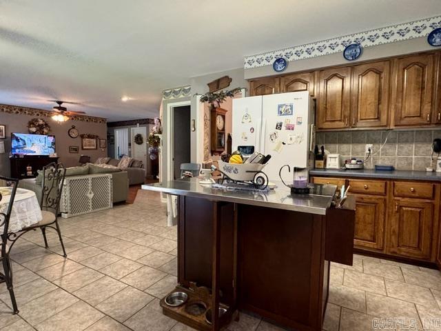 1410 Spinnenwebber Circle Property Photo 16