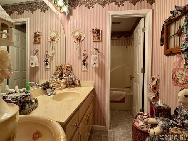 1410 Spinnenwebber Circle Property Photo 22