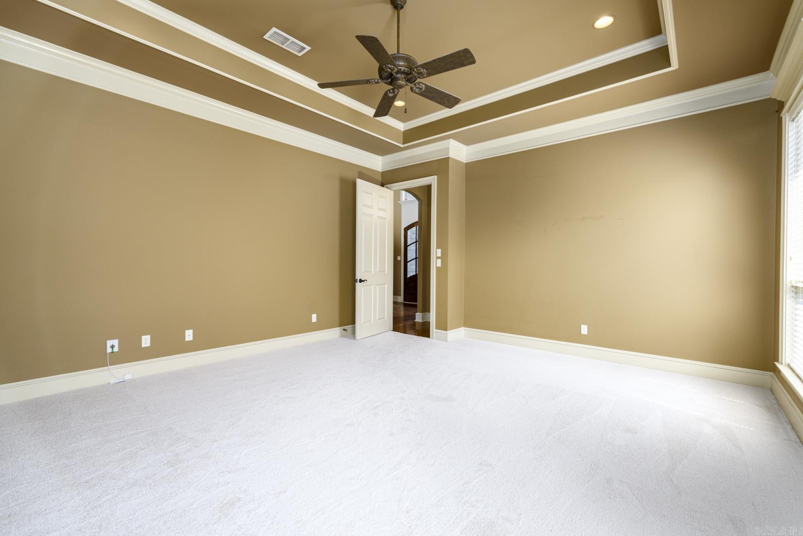 139 Courts Lane Property Photo 20