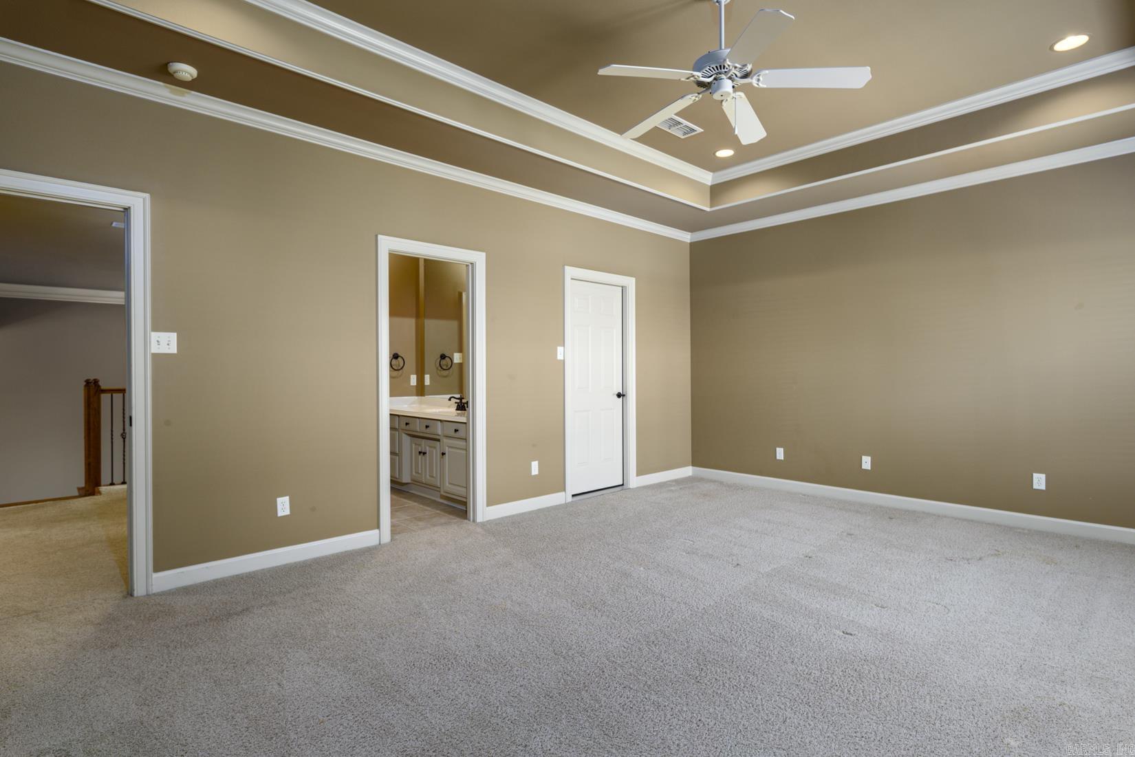 139 Courts Lane Property Photo 37