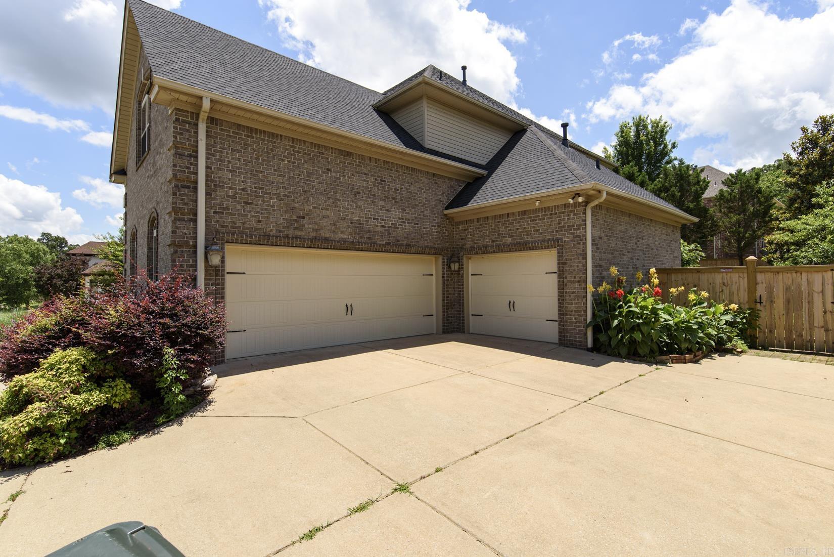 139 Courts Lane Property Photo 45