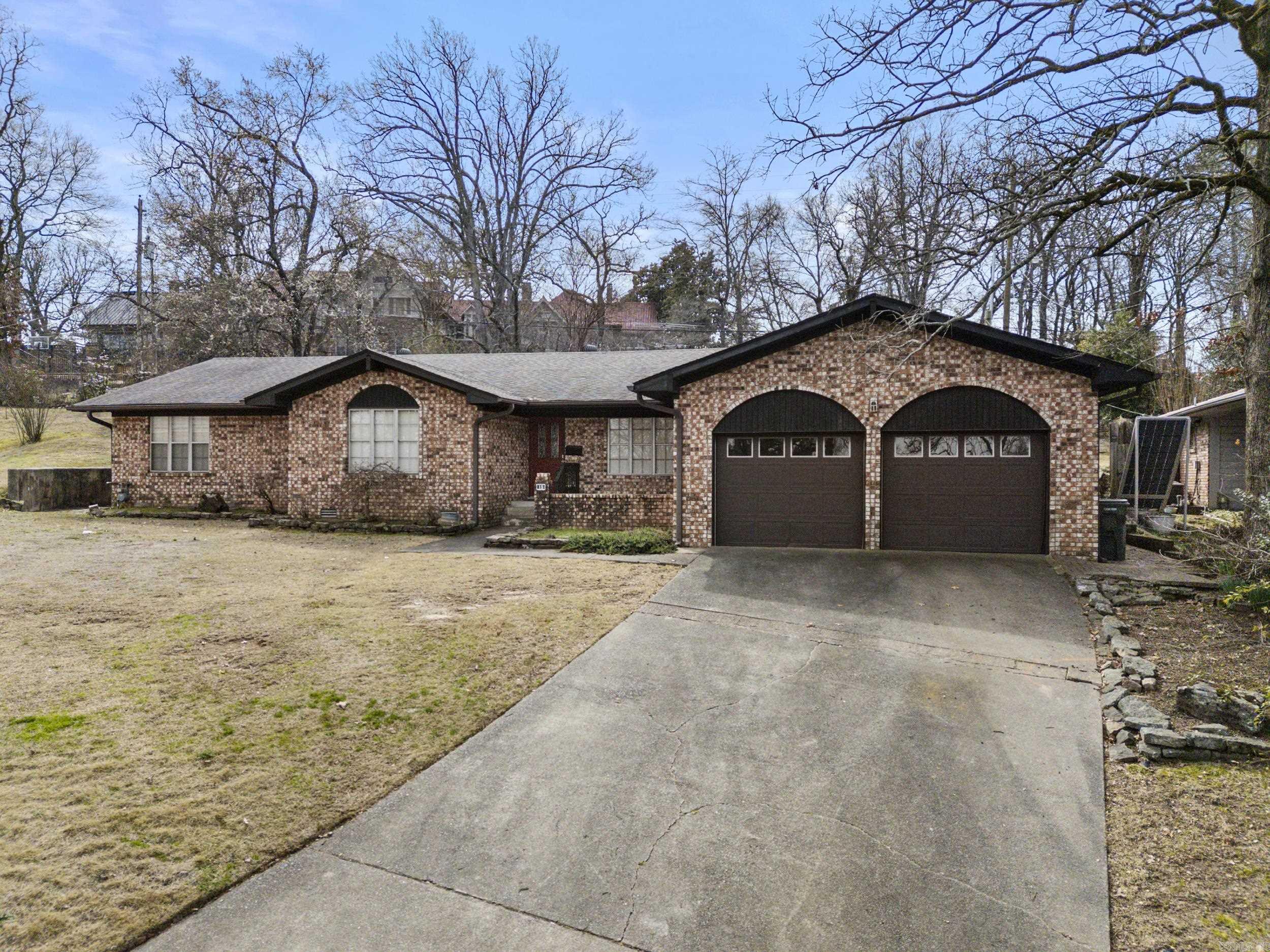 15 Rosewood Circle