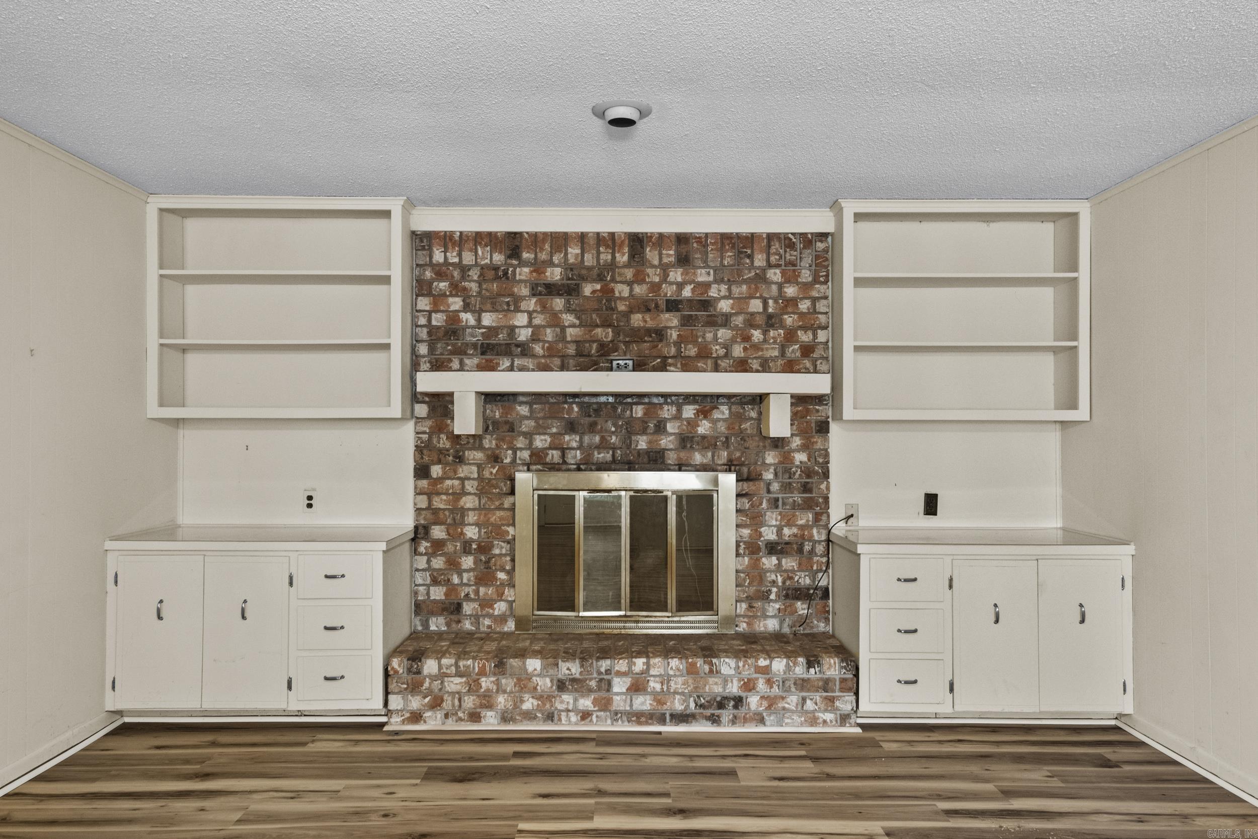 15 Rosewood Circle Property Photo 6