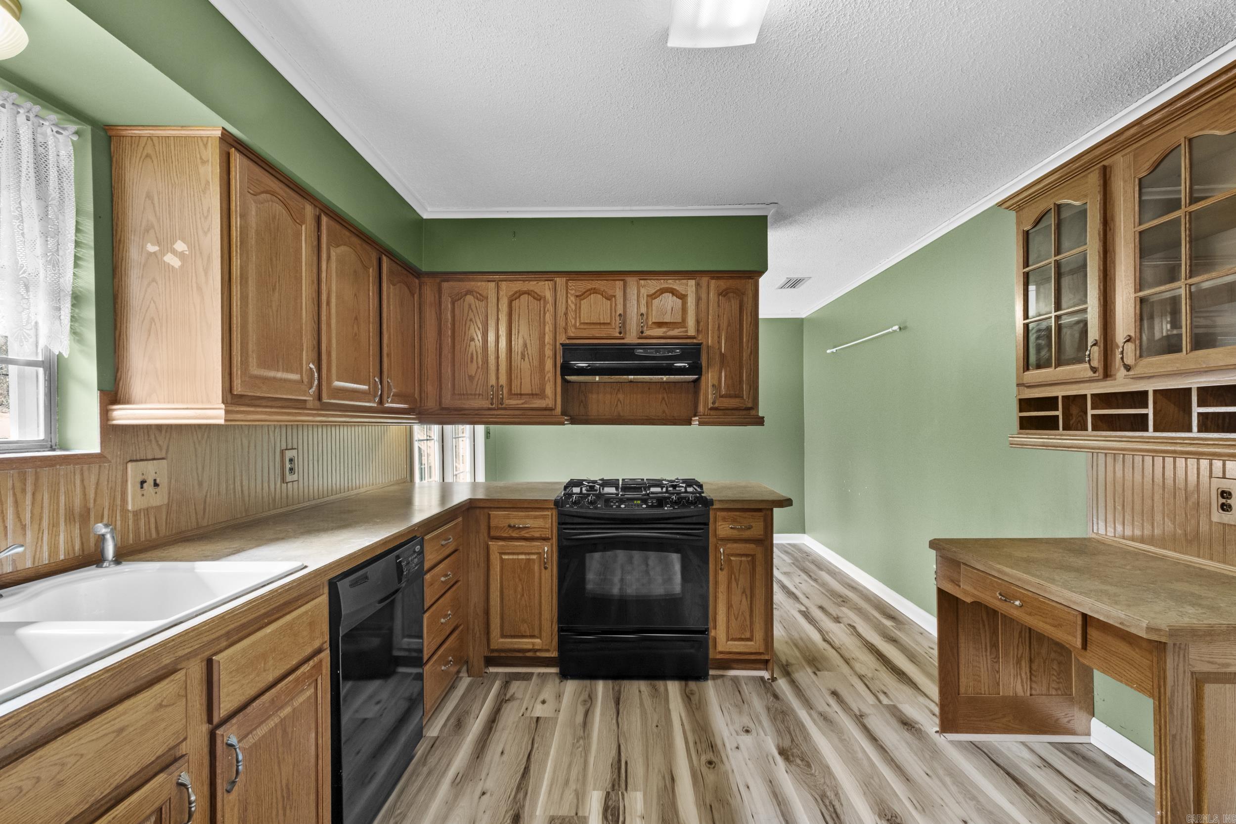 15 Rosewood Circle Property Photo 12