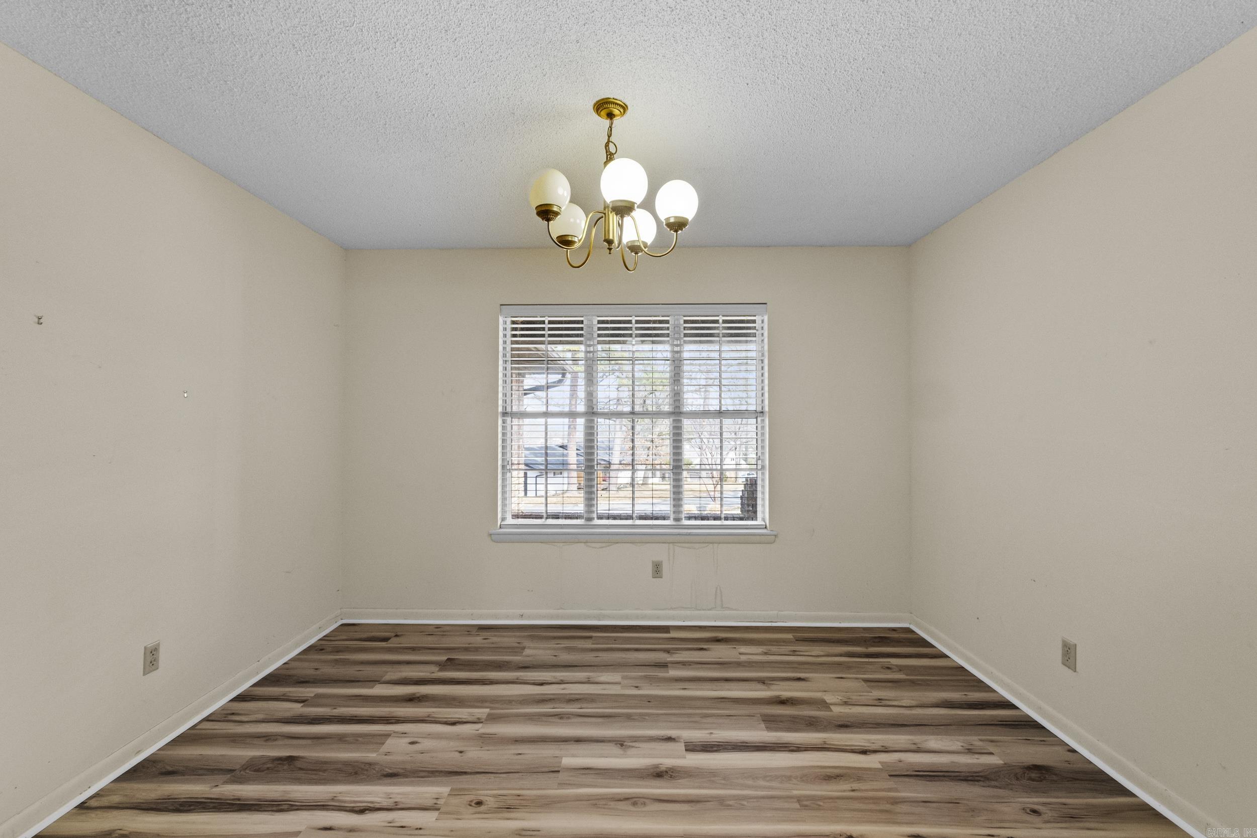 15 Rosewood Circle Property Photo 16