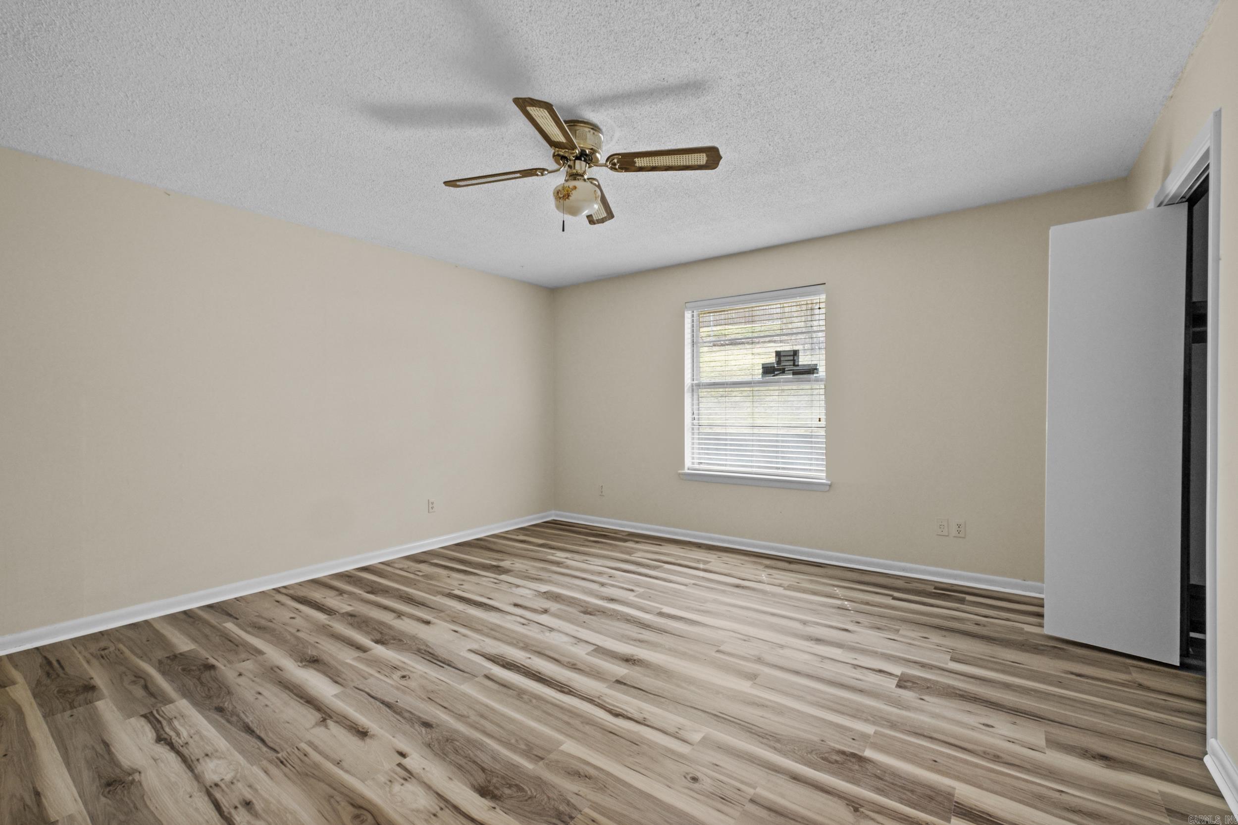 15 Rosewood Circle Property Photo 19