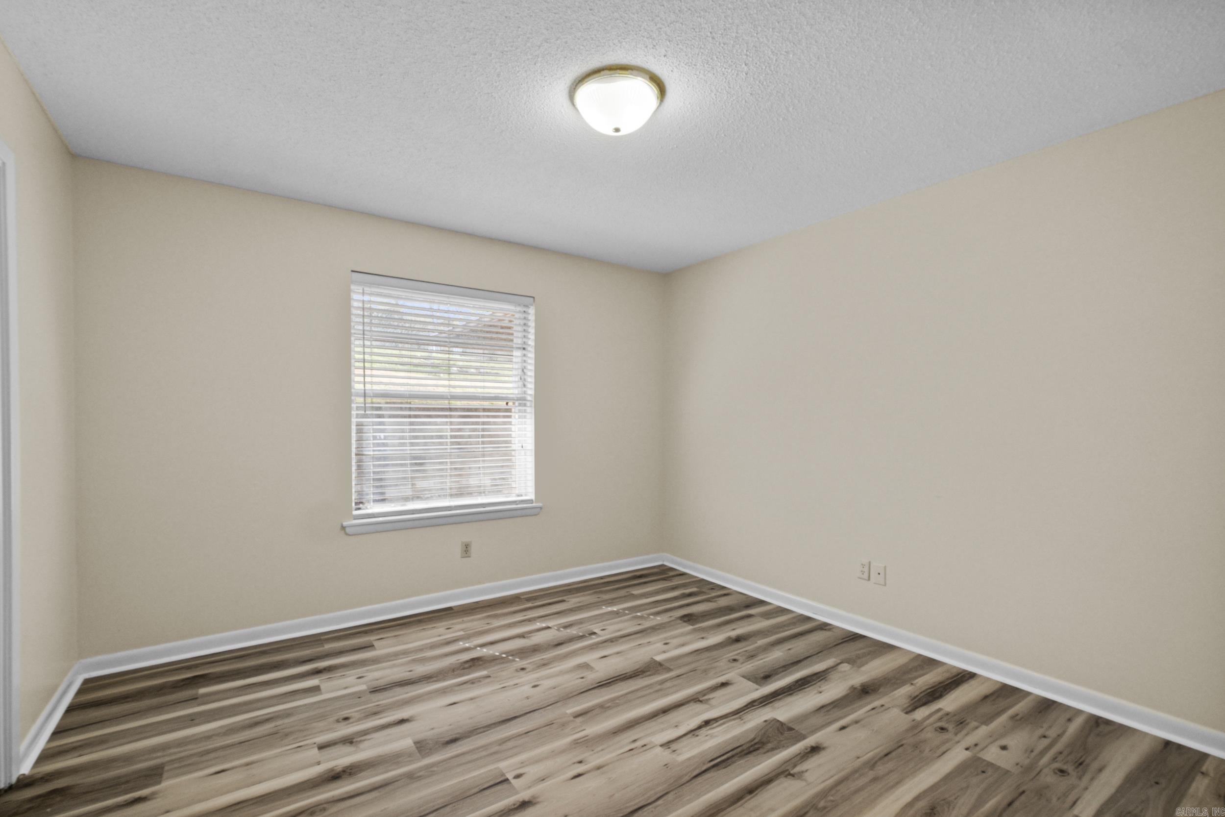 15 Rosewood Circle Property Photo 29