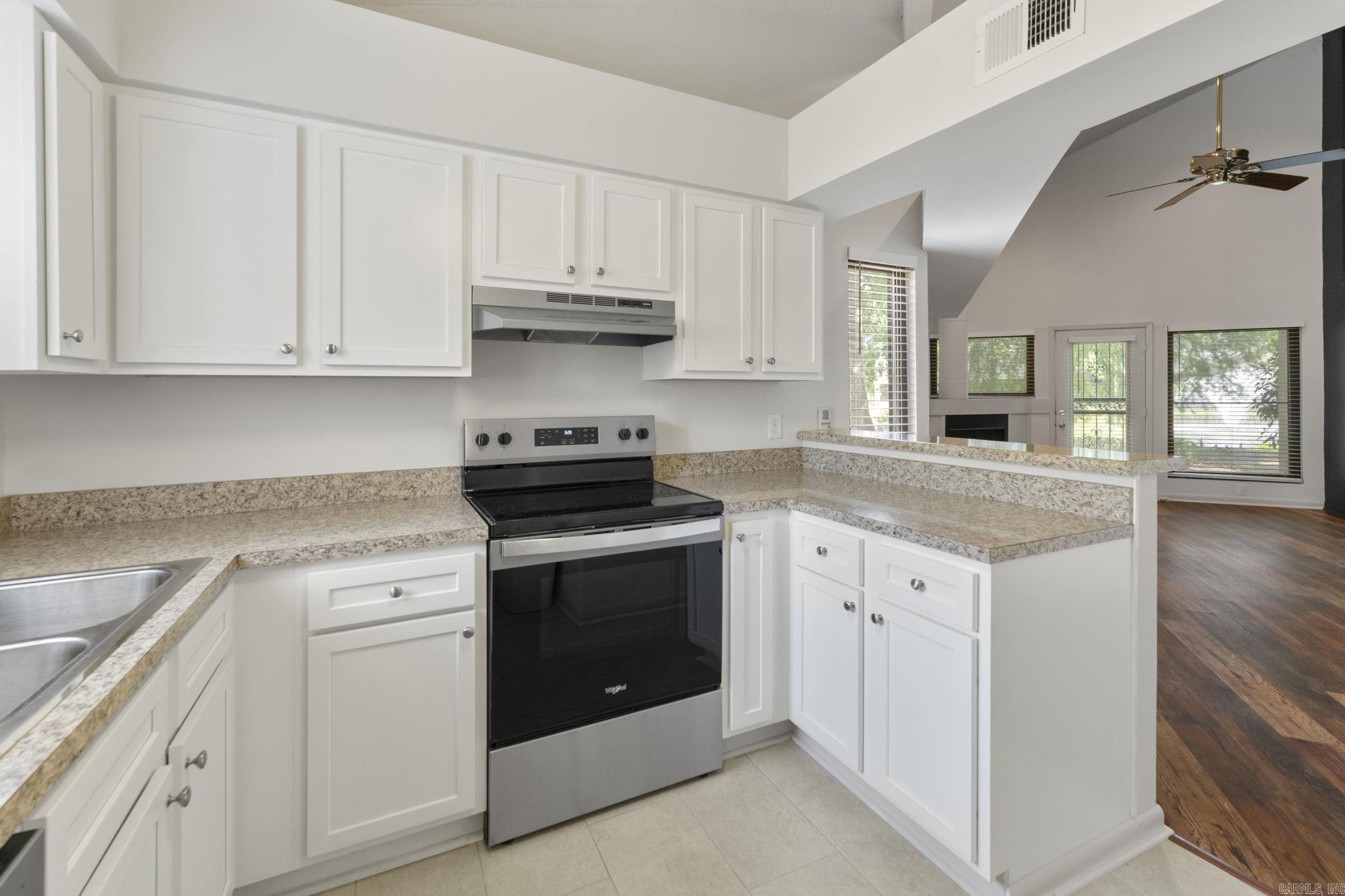 2506 Riverfront Drive Property Photo 16