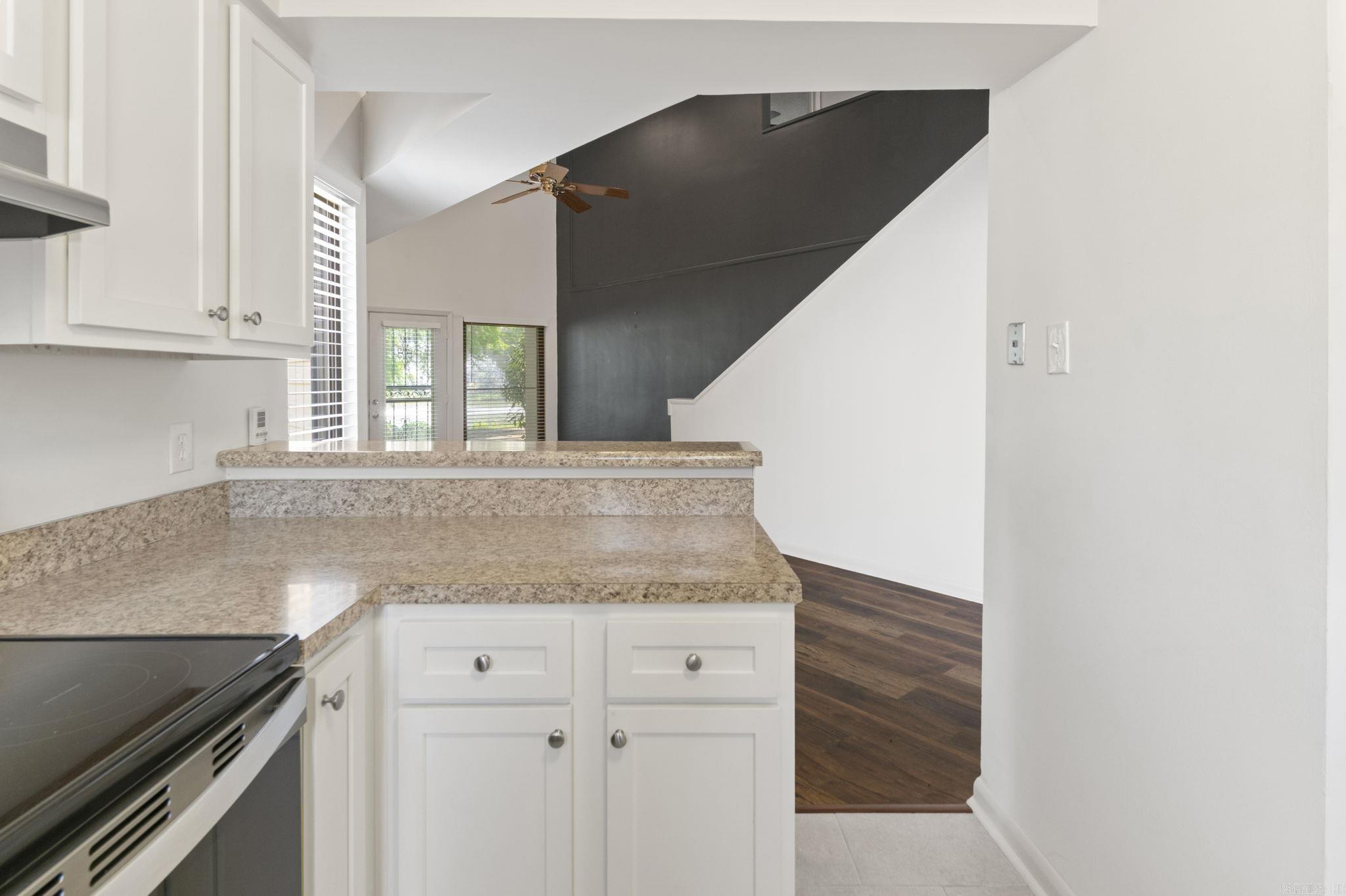 2506 Riverfront Drive Property Photo 17
