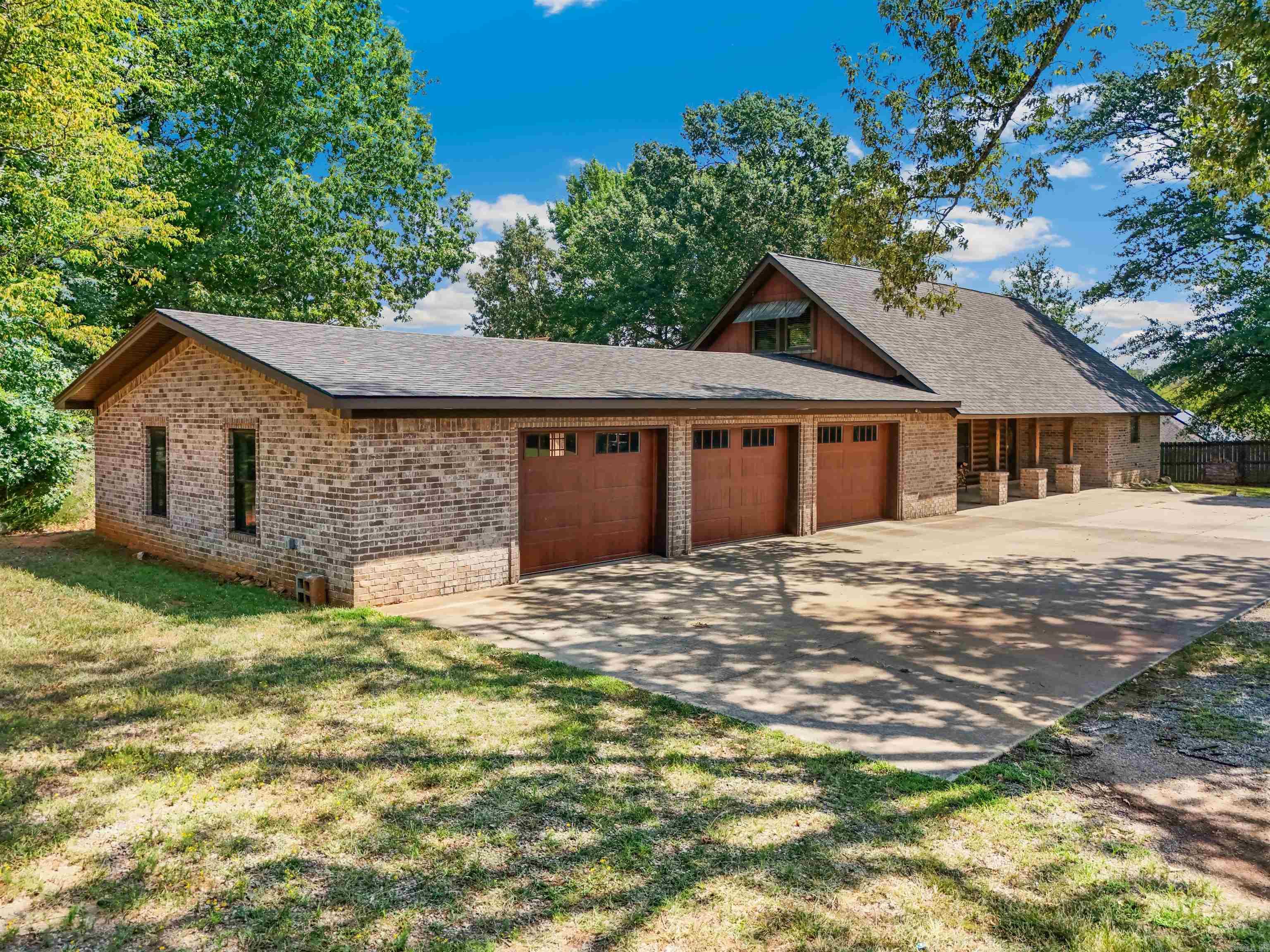 1028 Woody Property Photo 1