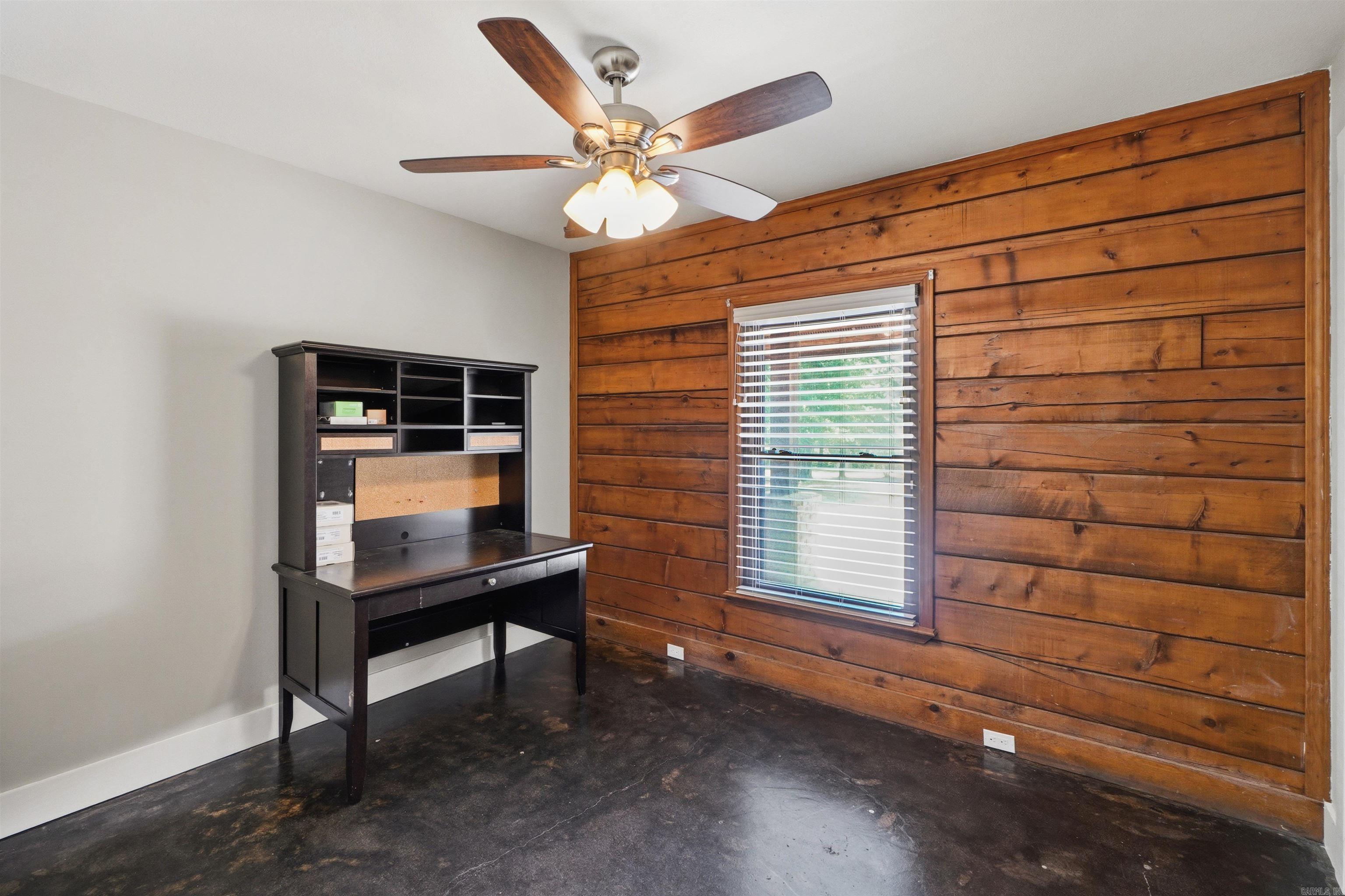 1028 Woody Property Photo 17