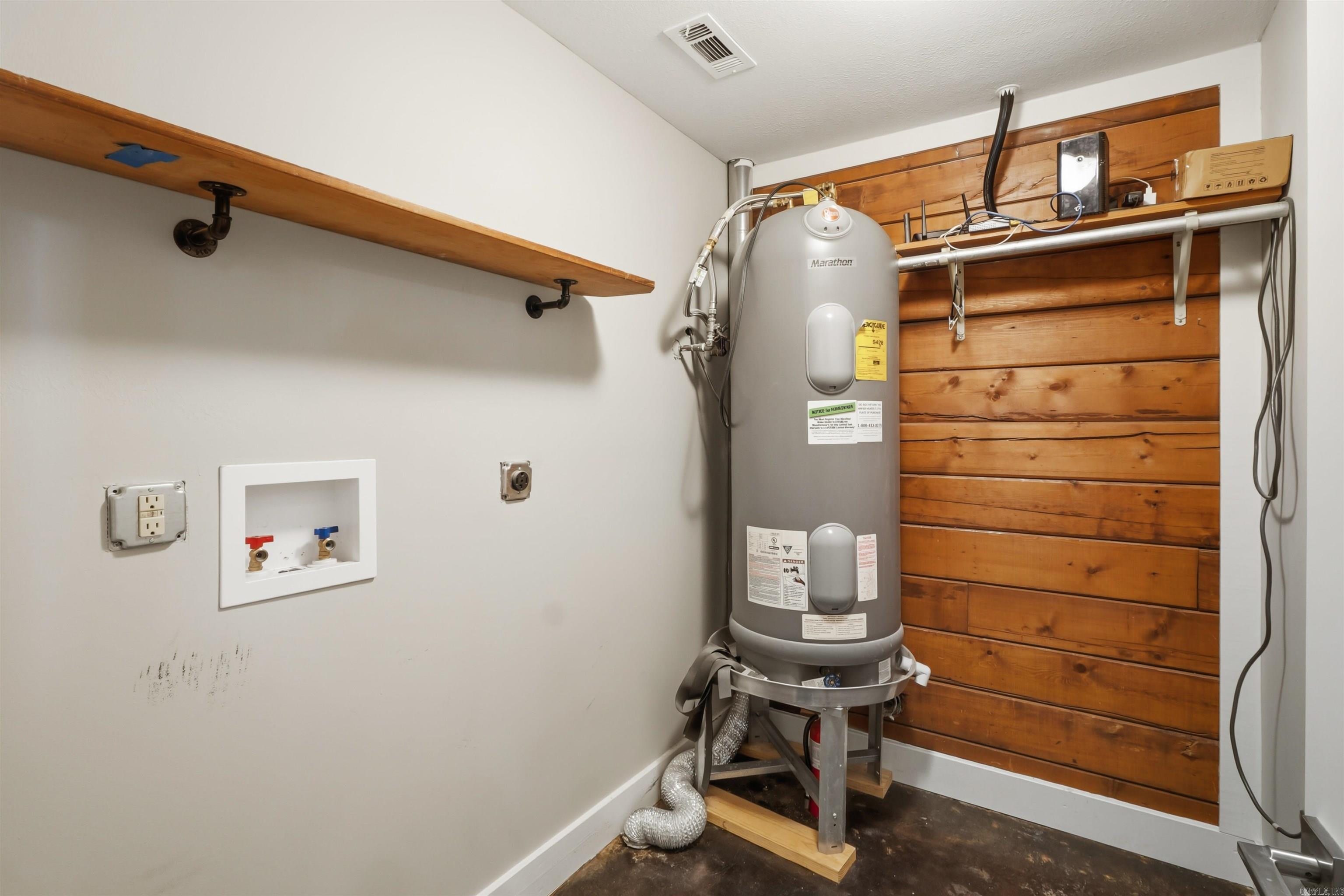 1028 Woody Property Photo 24