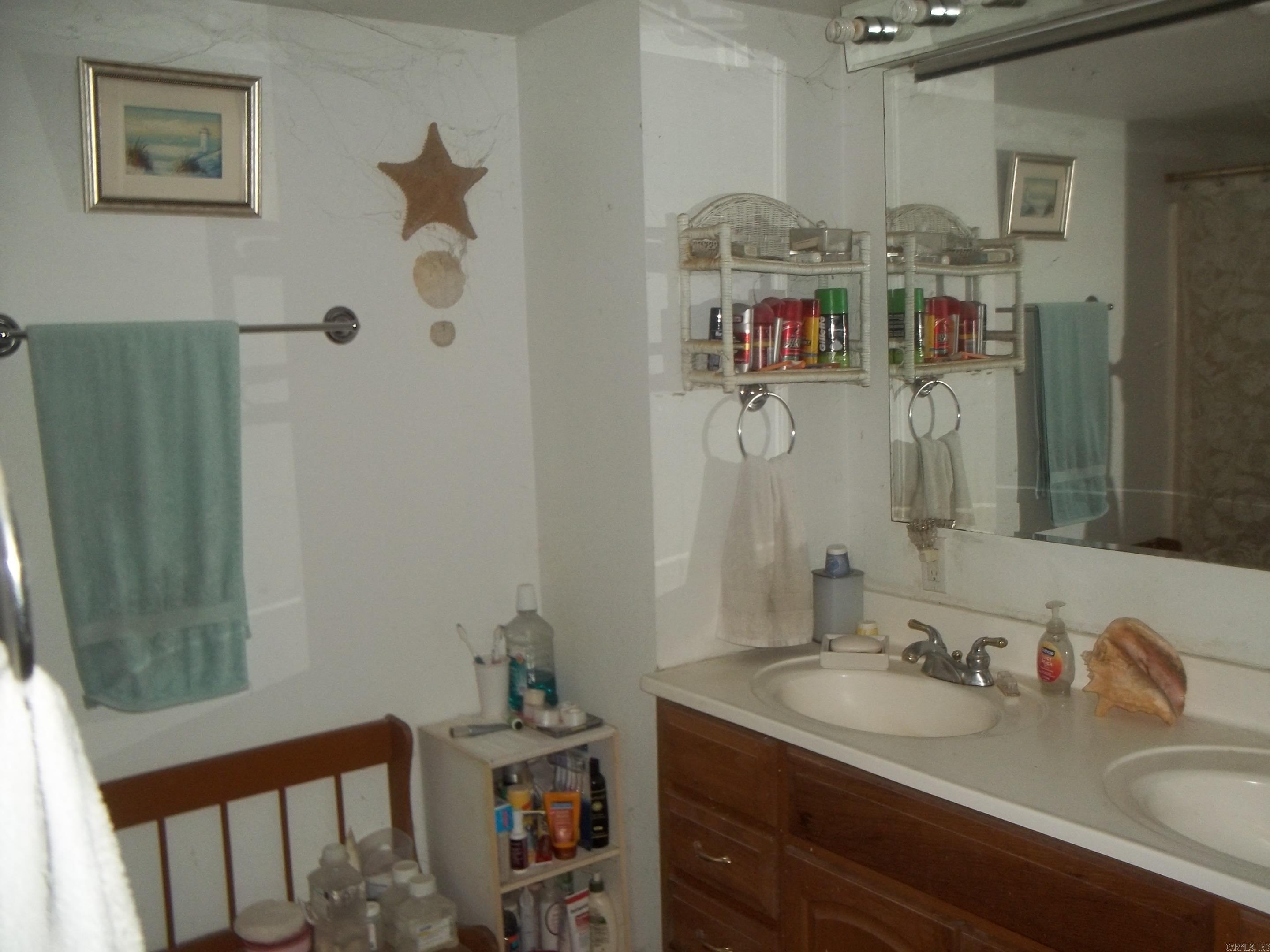 137 Shady Oaks Lane Property Photo 10