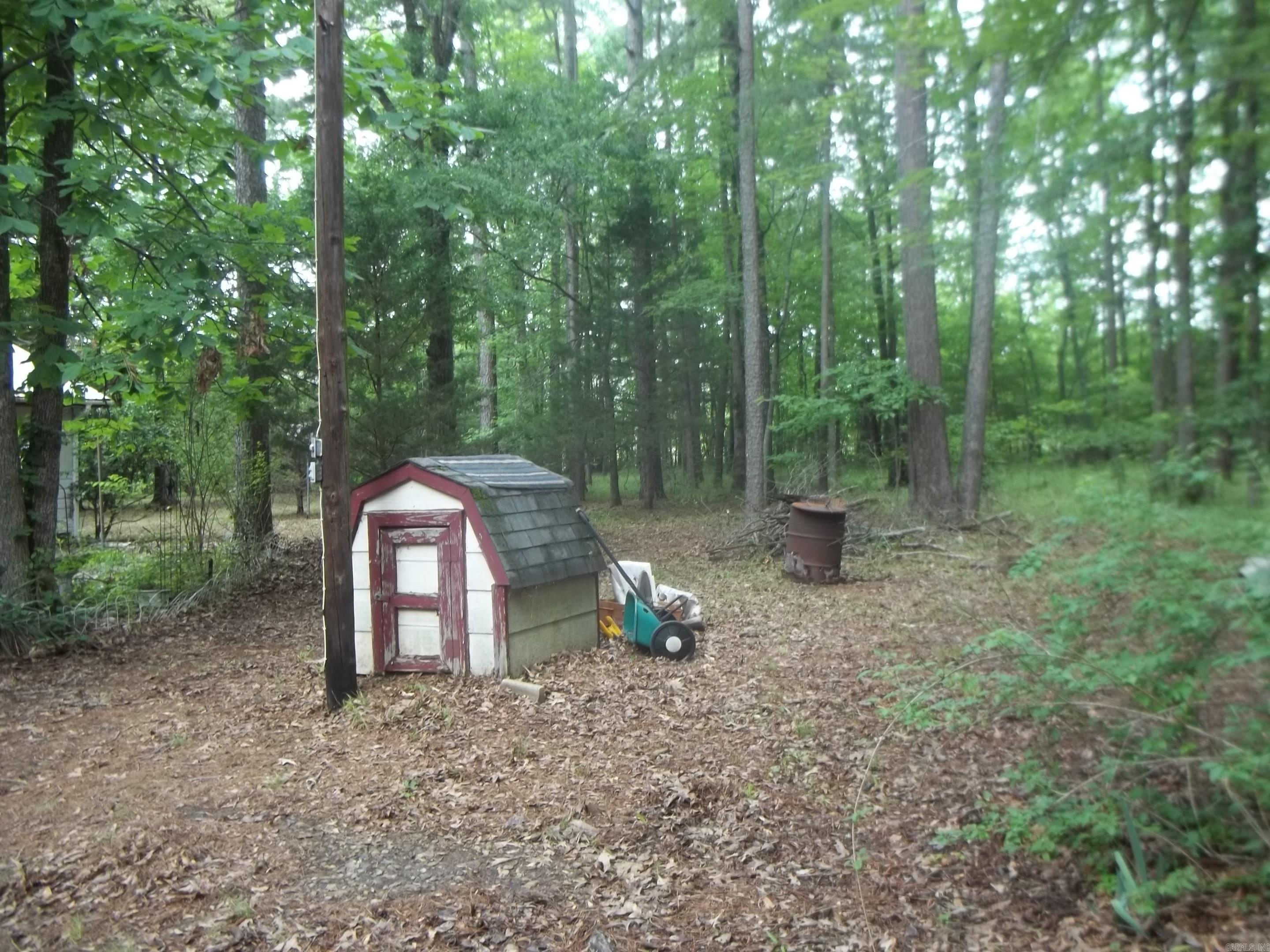 137 Shady Oaks Lane Property Photo 17