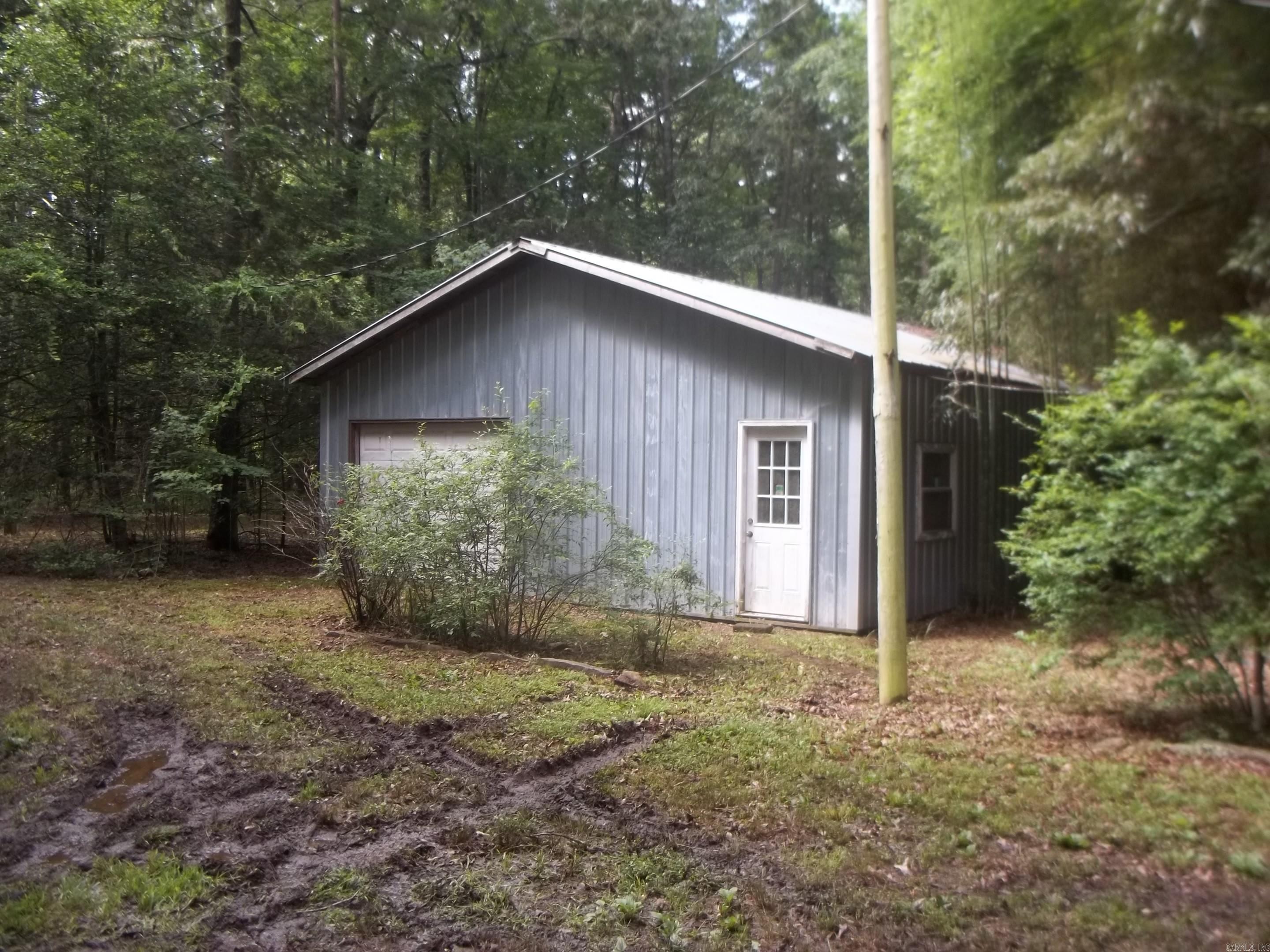 137 Shady Oaks Lane Property Photo 22