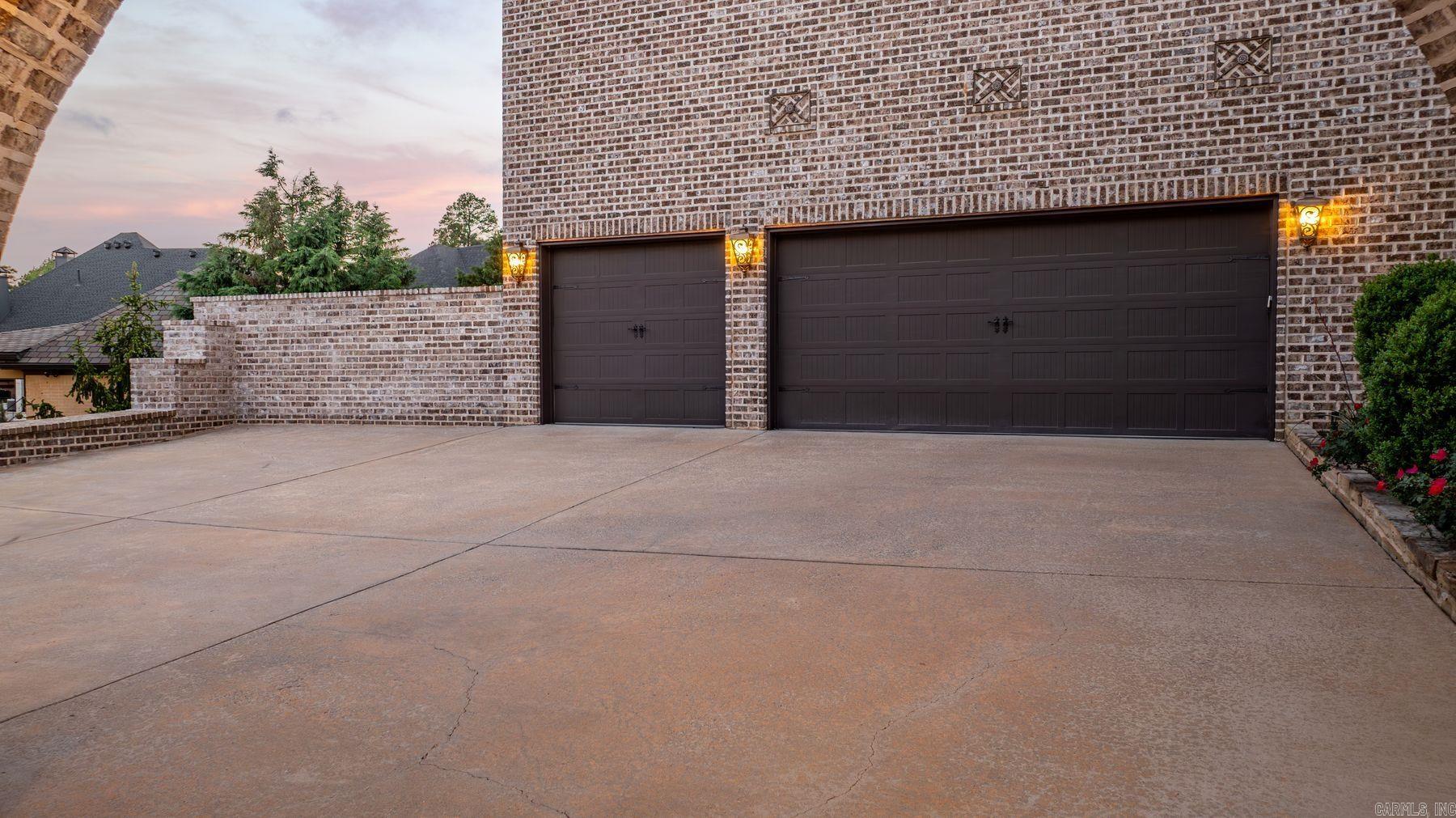 106 Orle Dr Property Photo 4