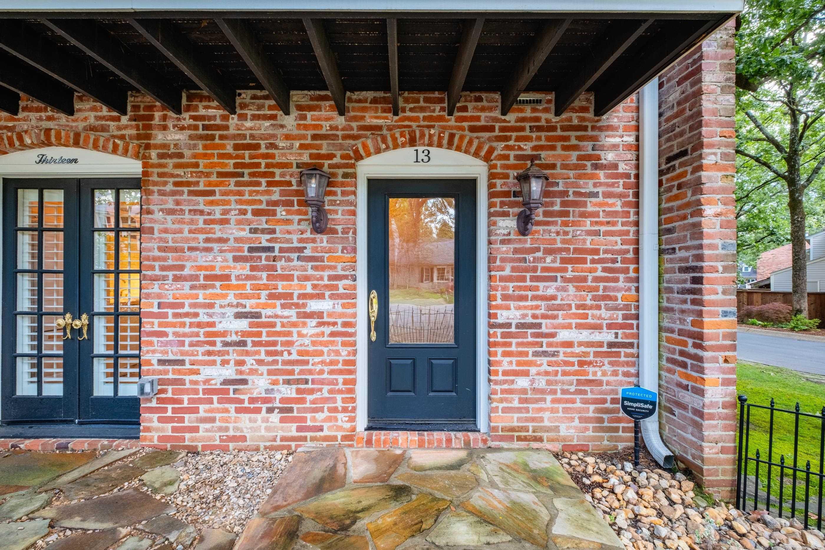 13 Kingsbridge Way Property Photo 8