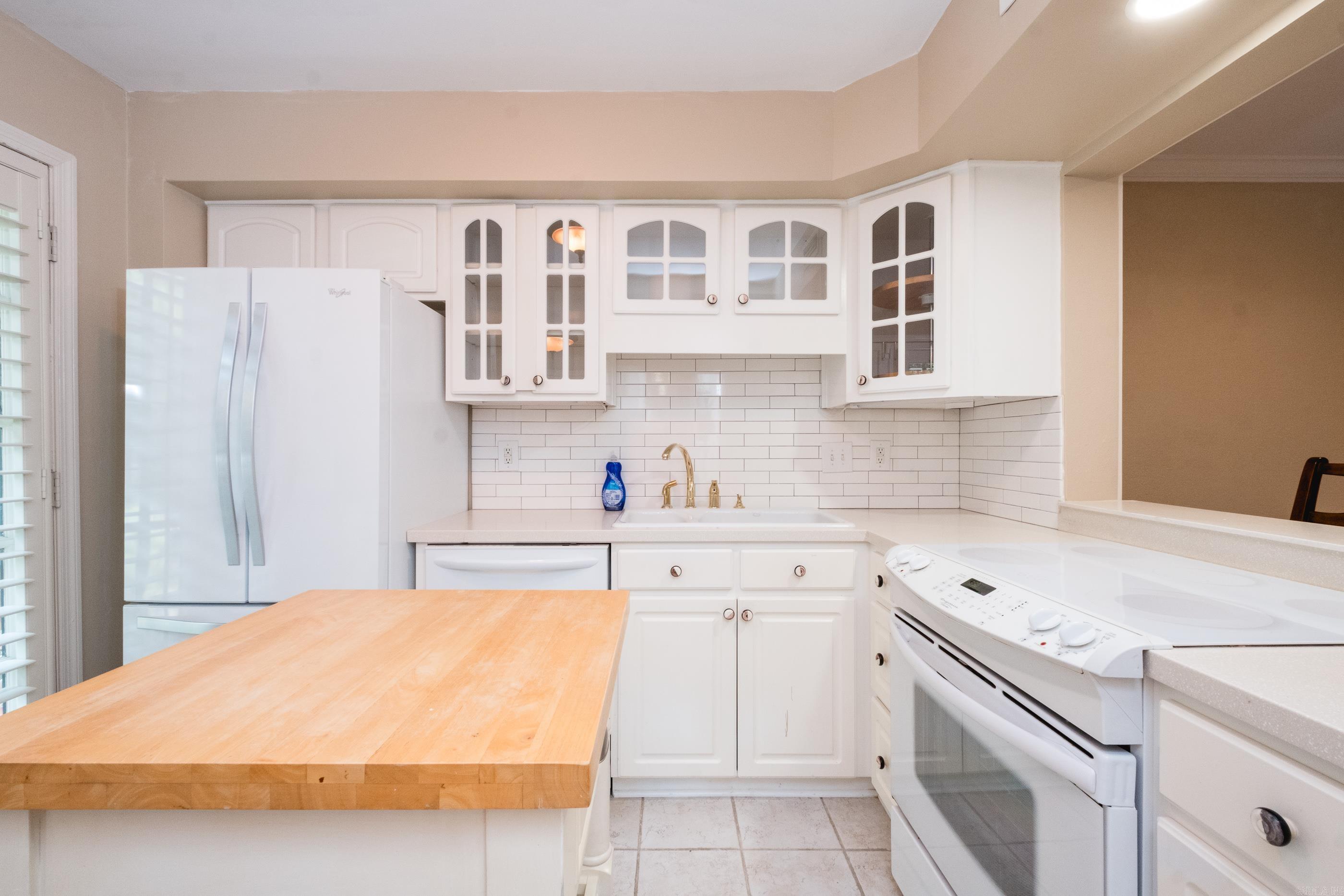 13 Kingsbridge Way Property Photo 14
