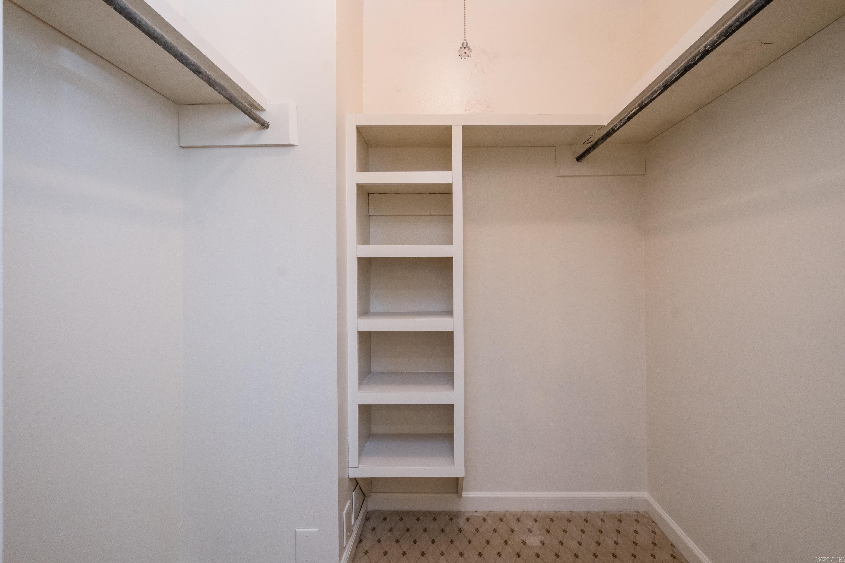 13 Kingsbridge Way Property Photo 25