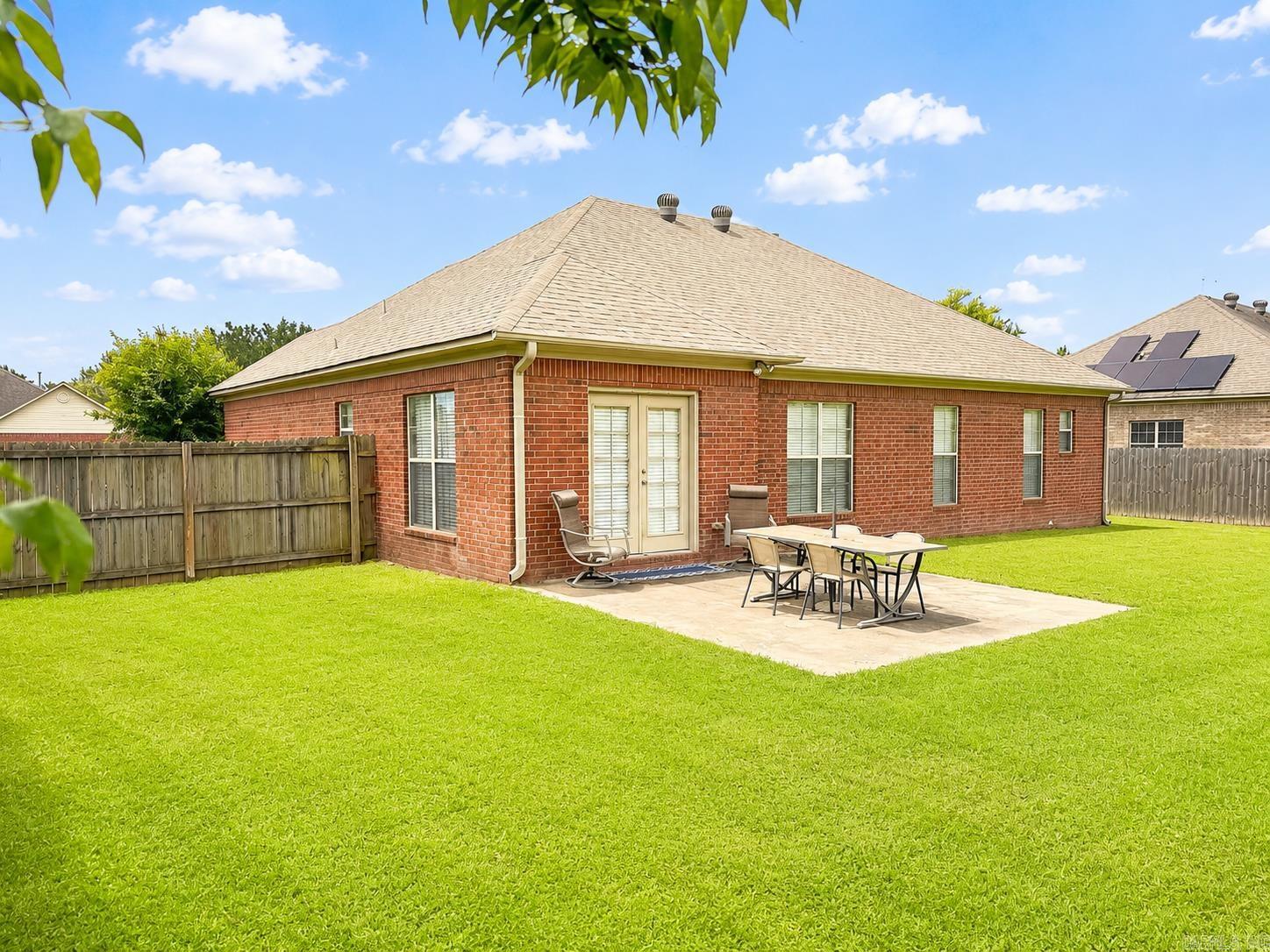 4 Wallace Way Property Photo 7