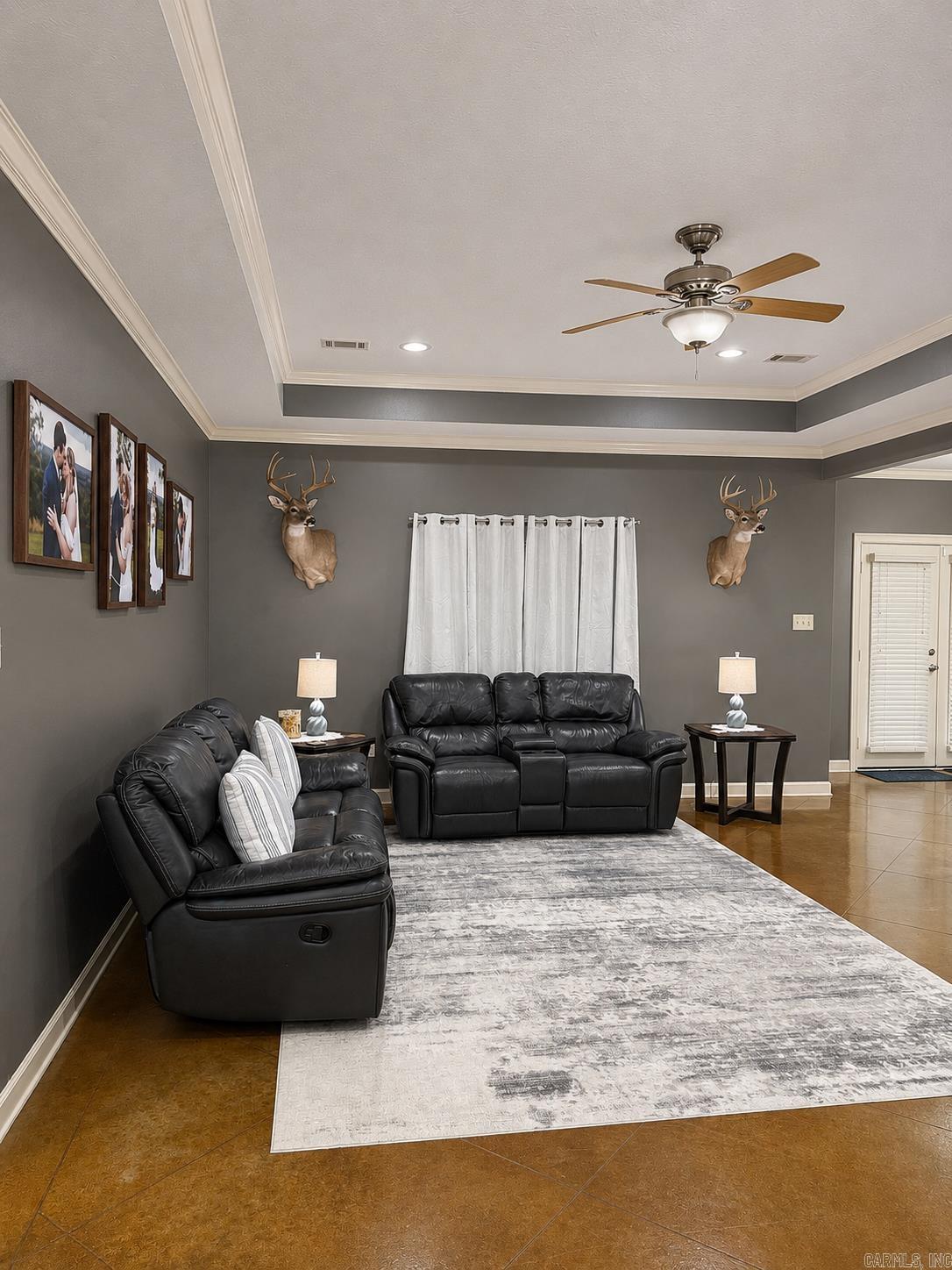 4 Wallace Way Property Photo 8