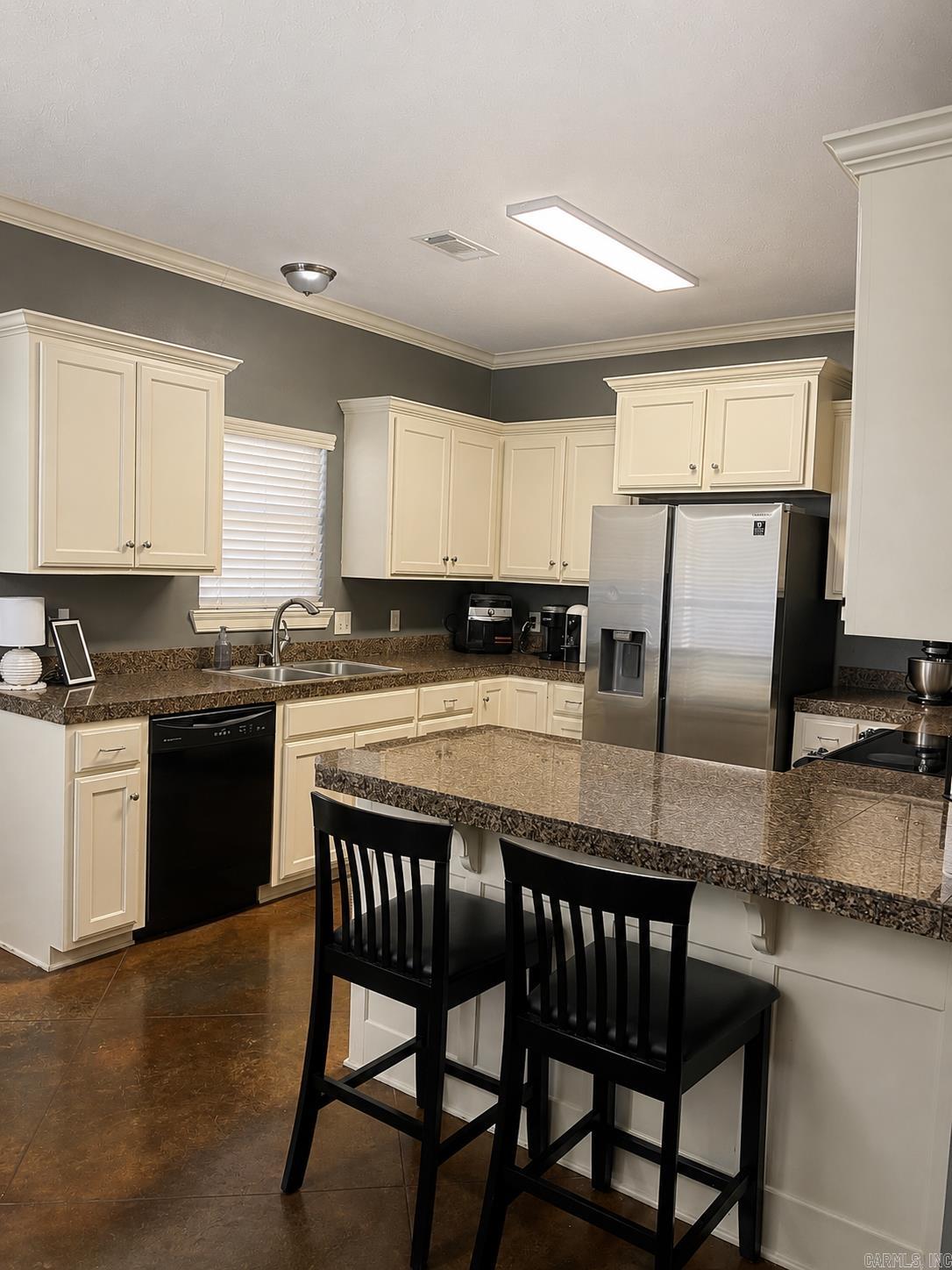 4 Wallace Way Property Photo 11