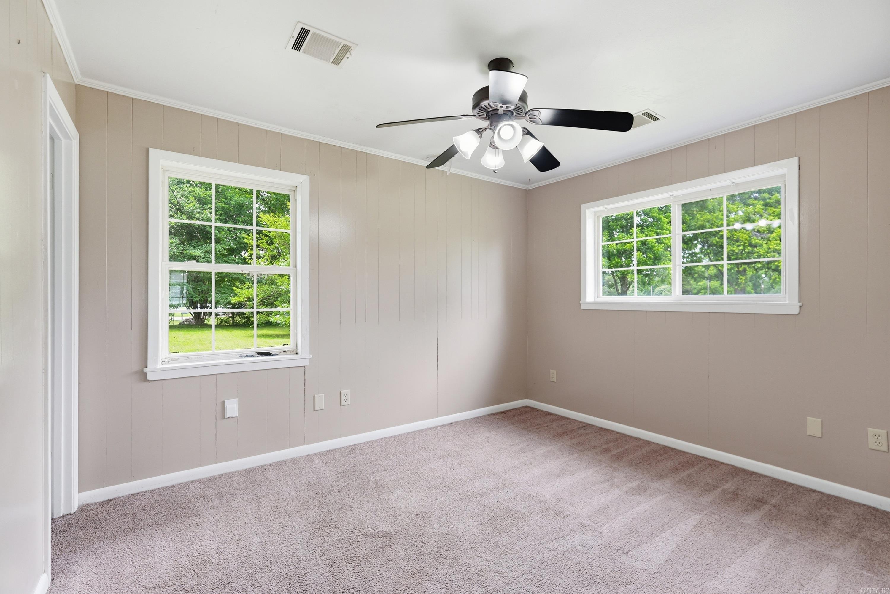 1105 Boardman St Property Photo 6