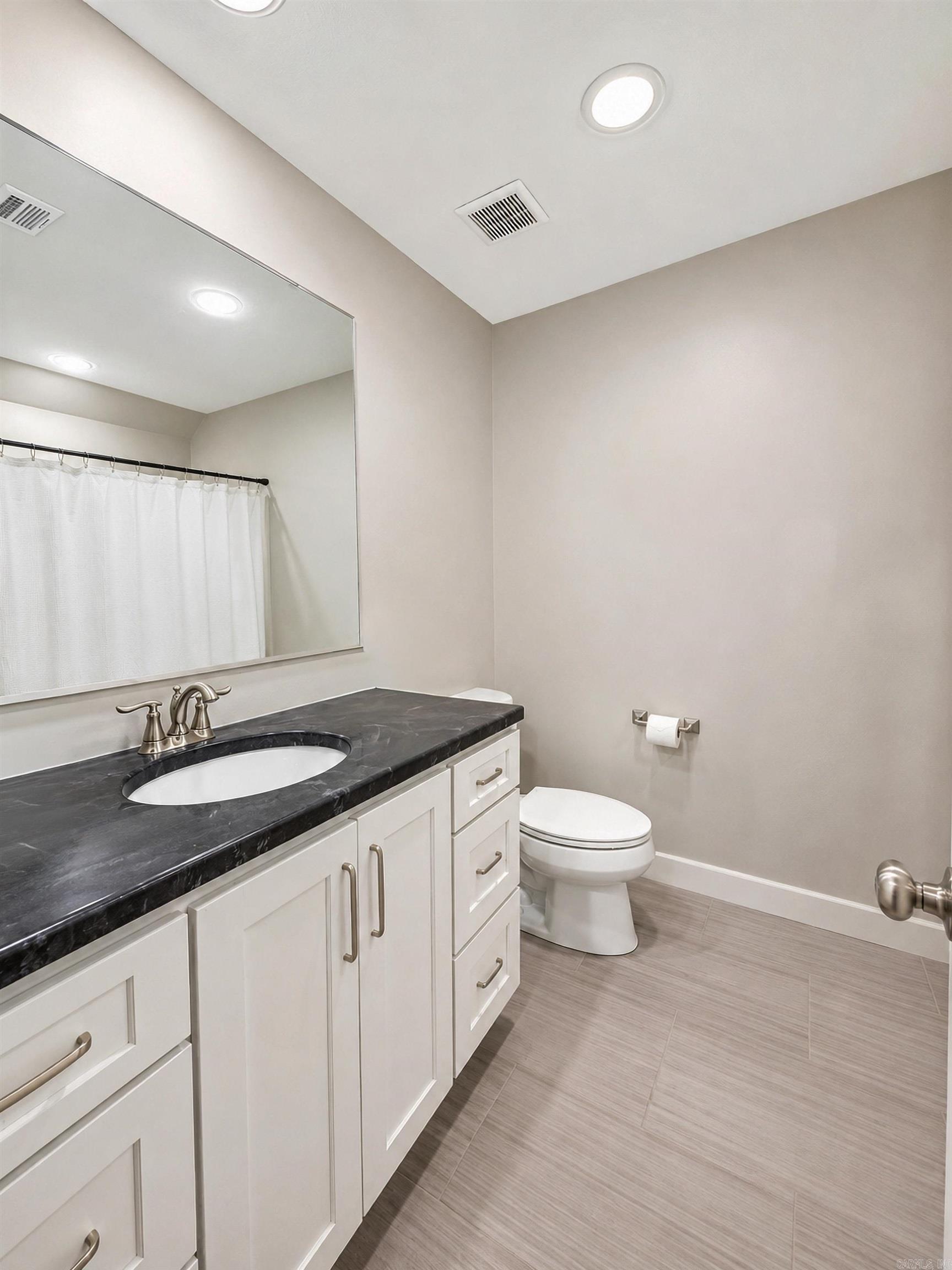 4204 Clowder Lane Property Photo 30