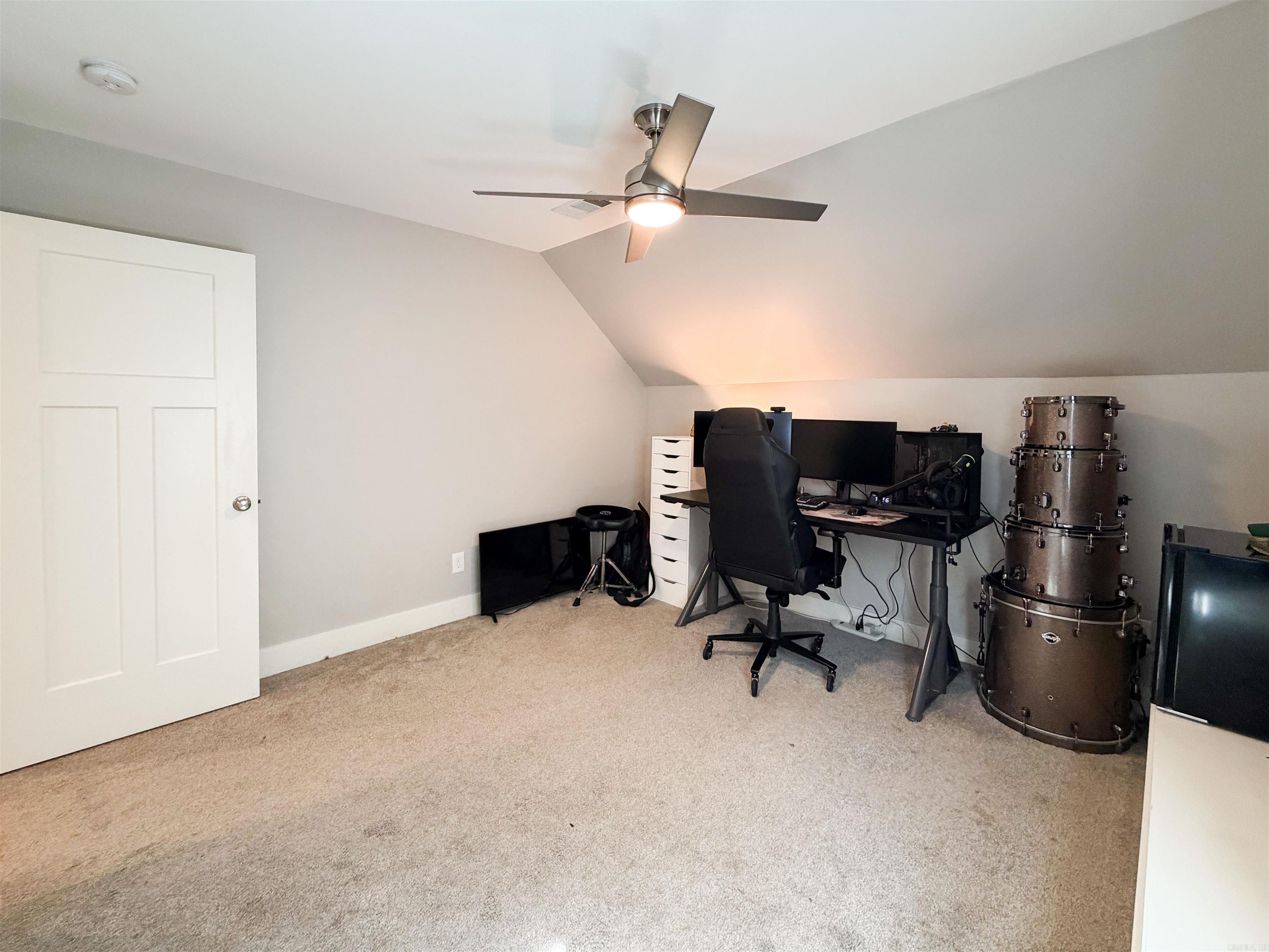 4204 Clowder Lane Property Photo 32