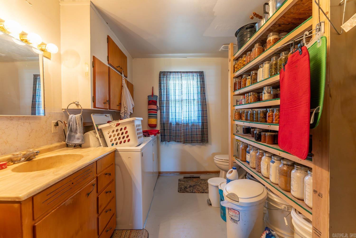 10239 State Highway 25 Property Photo 13