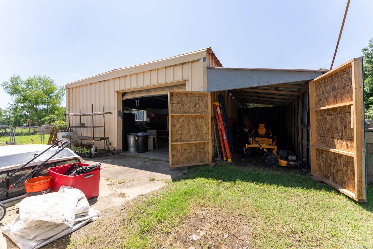 10239 State Highway 25 Property Photo 32