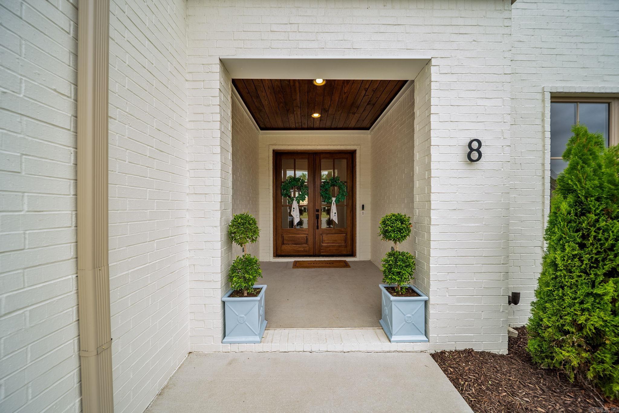 8 Cobalt Cove Property Photo 4