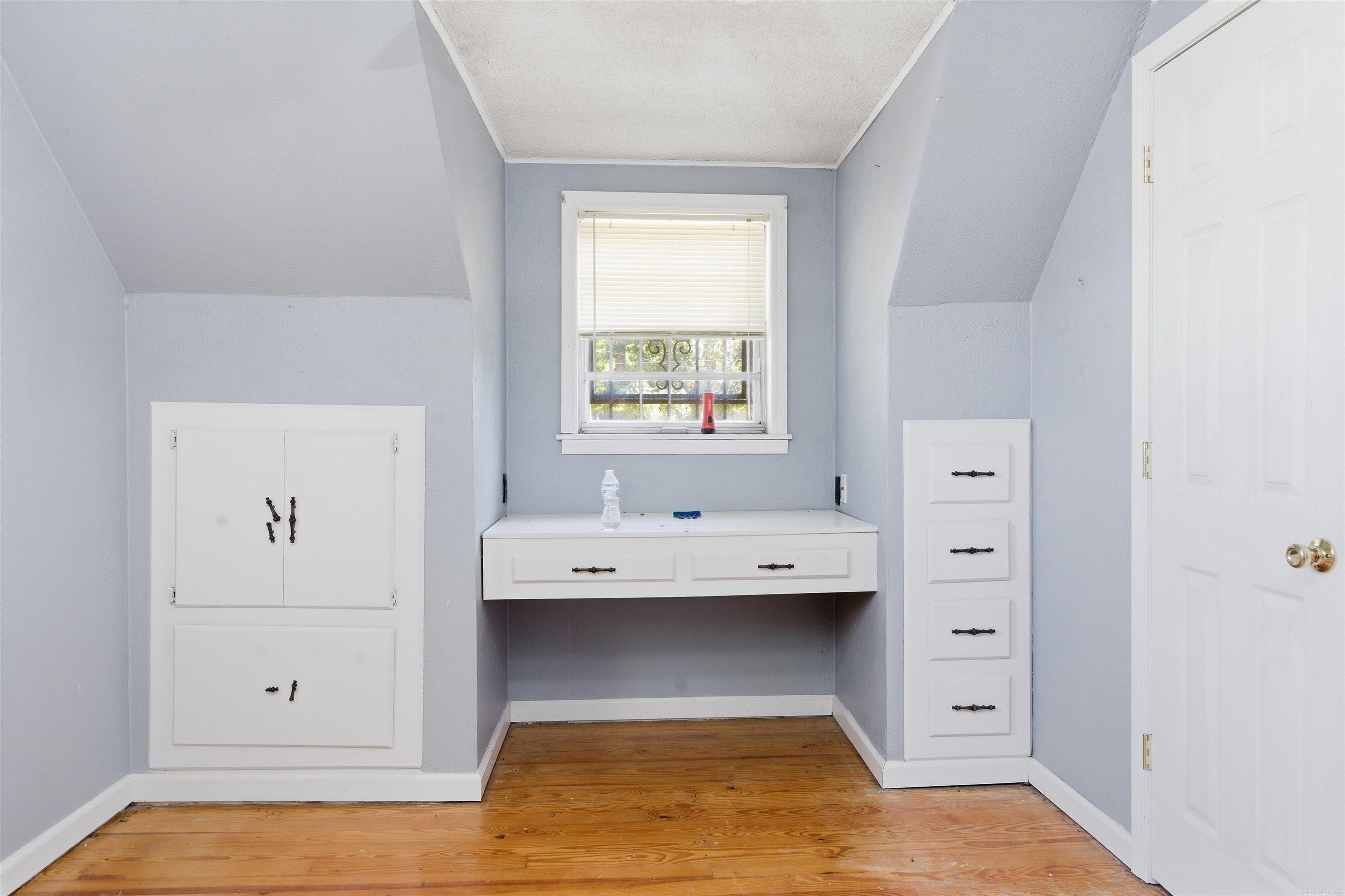 4505 Prospect Road Property Photo 15