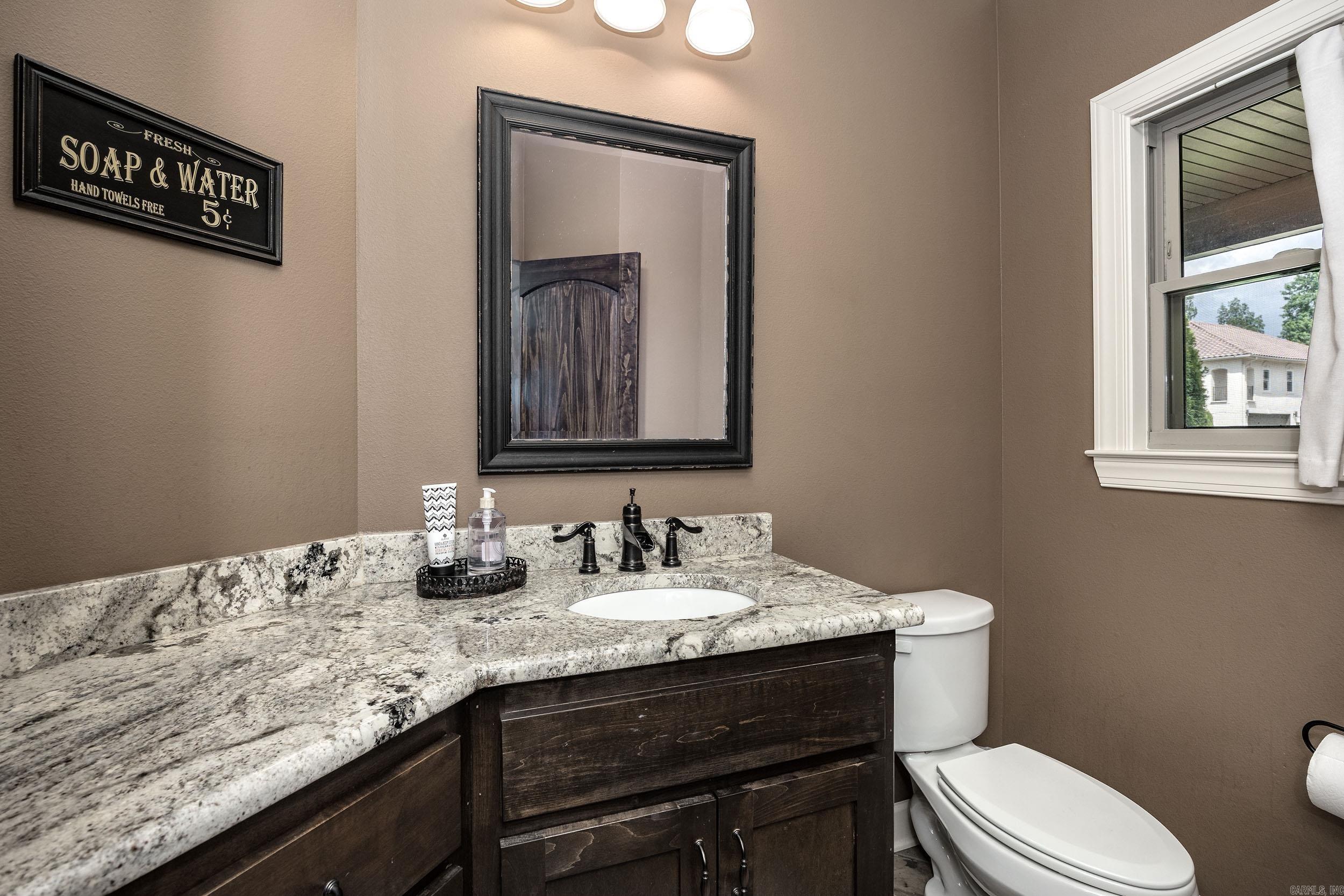 7325 Palm Beach Avenue Property Photo 31