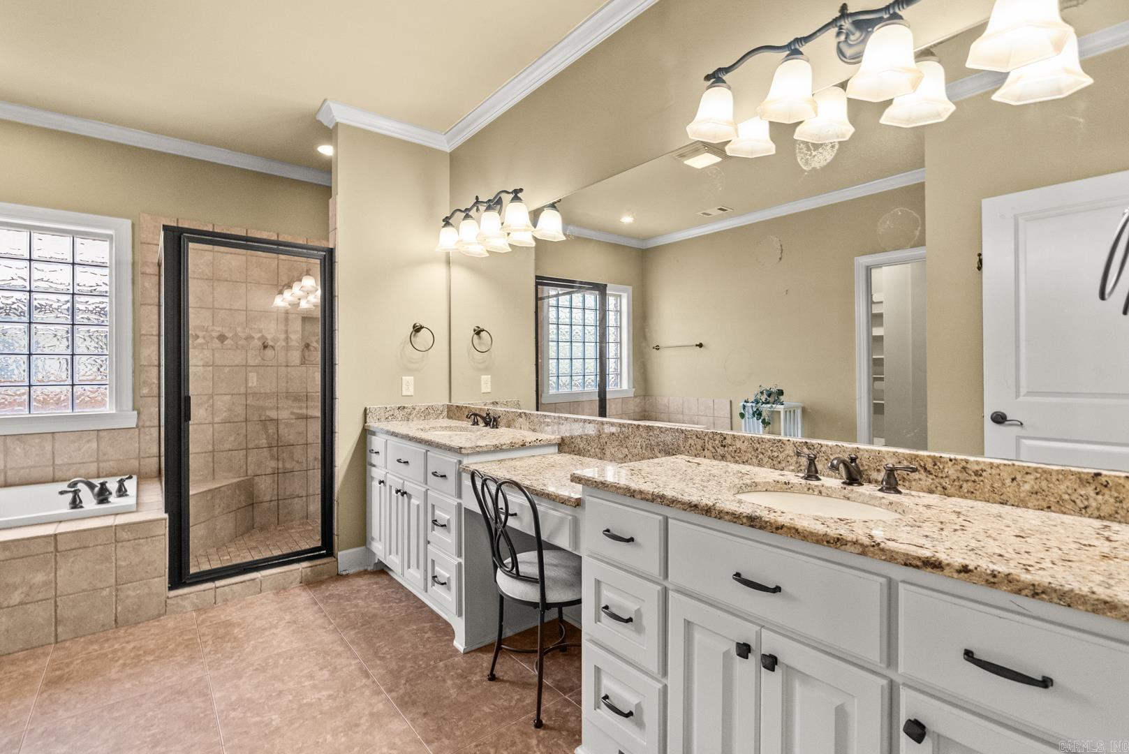 24 Longwell Loop Property Photo 3