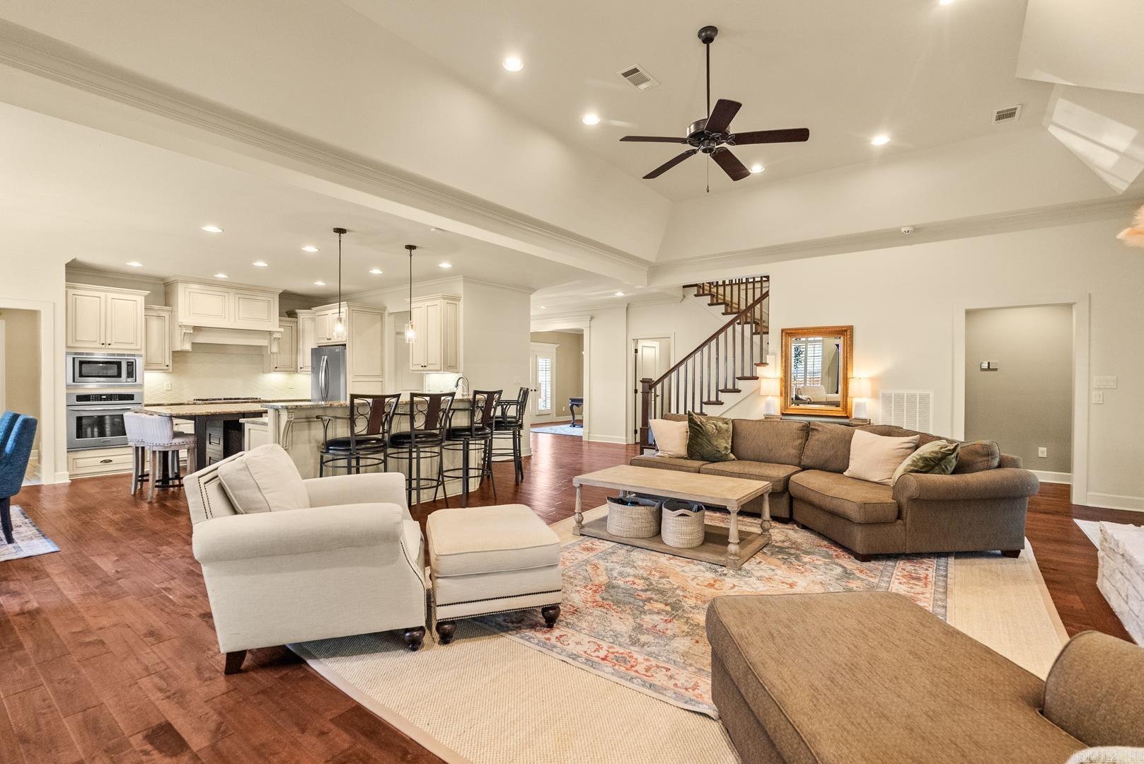 24 Longwell Loop Property Photo 10