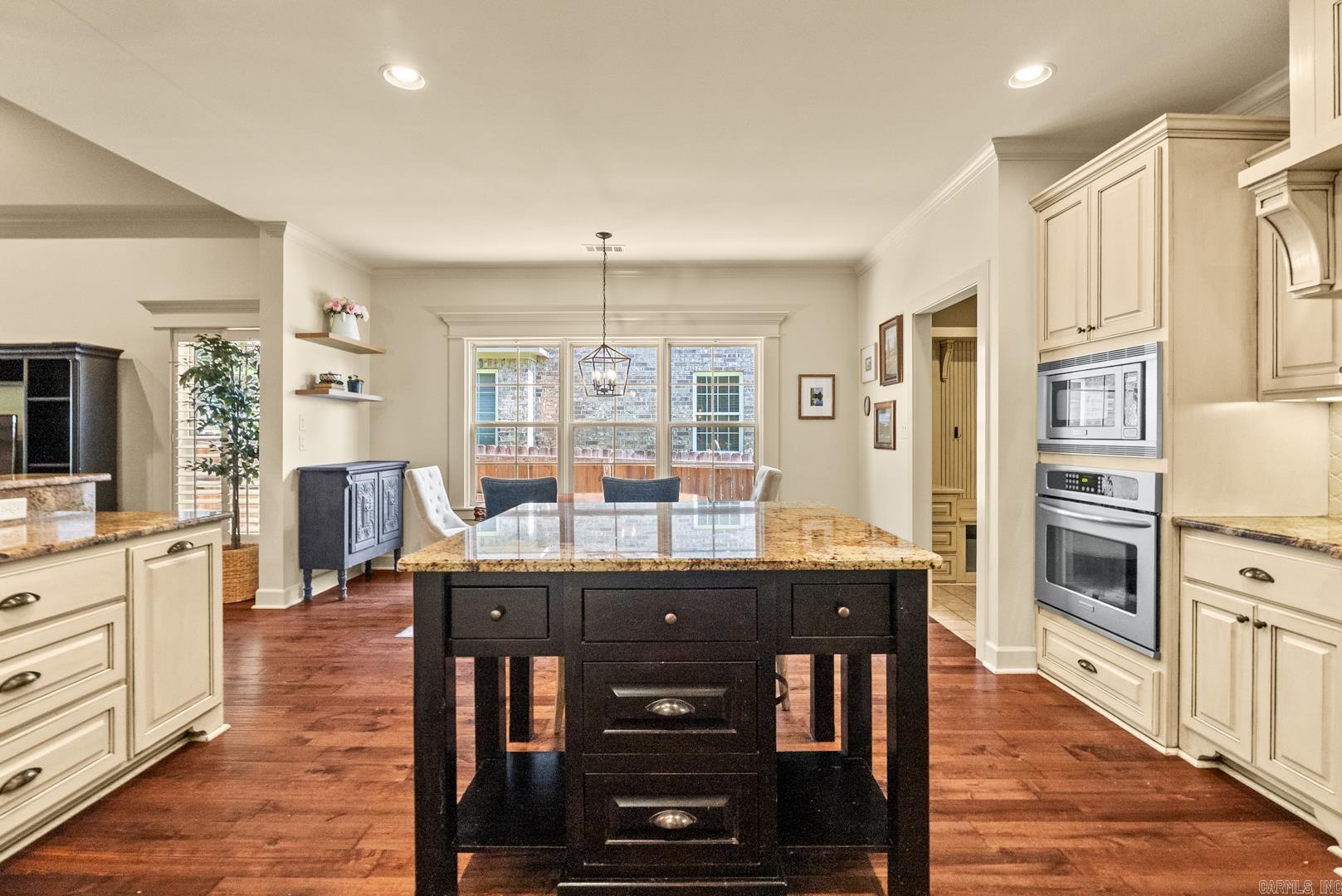 24 Longwell Loop Property Photo 14