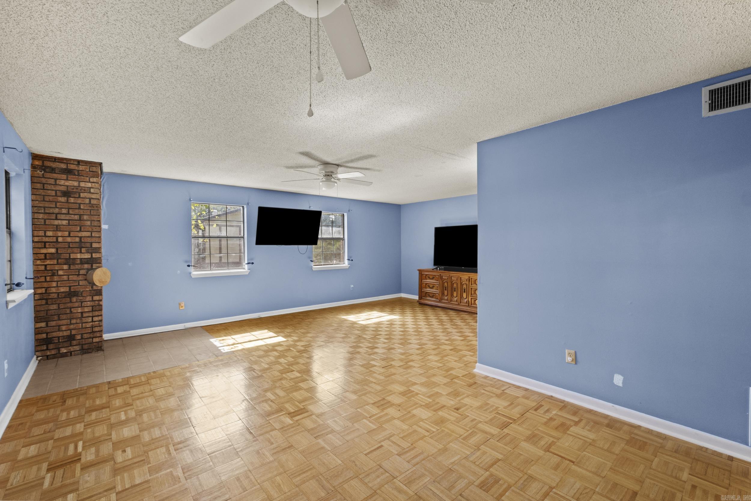 5006 Madison Avenue Property Photo 10