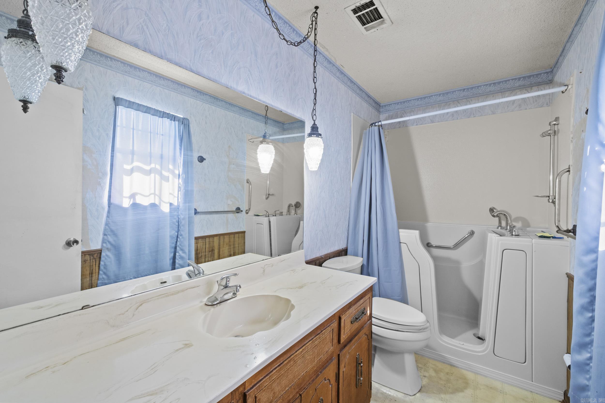 5006 Madison Avenue Property Photo 22