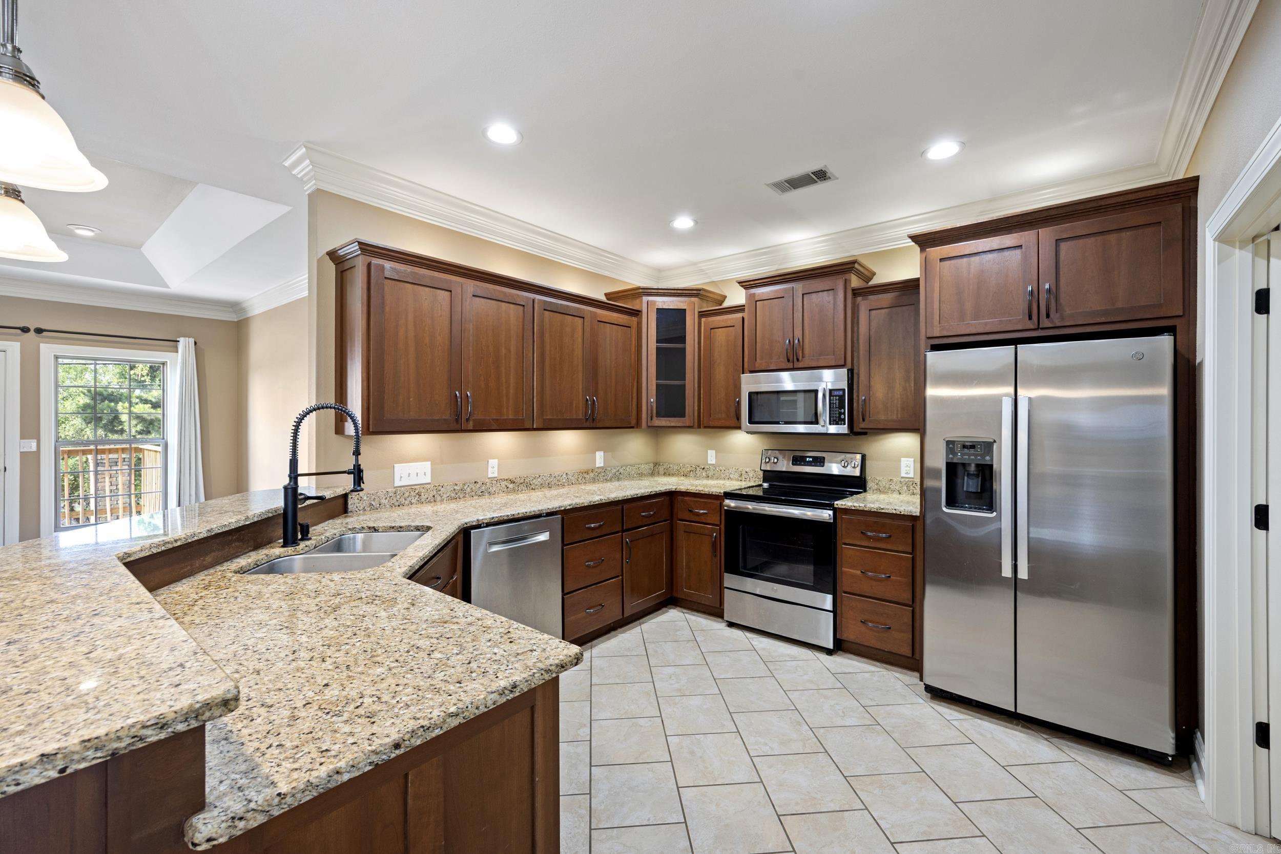 31 Village Court Property Photo 10