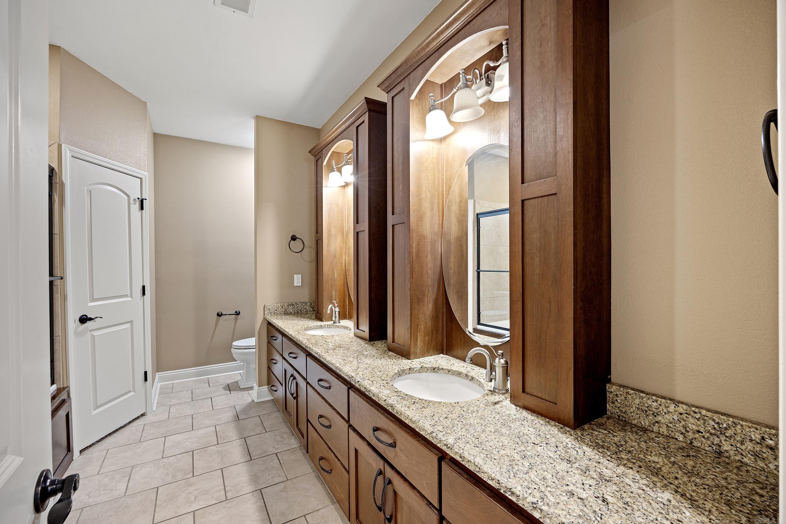 31 Village Court Property Photo 19