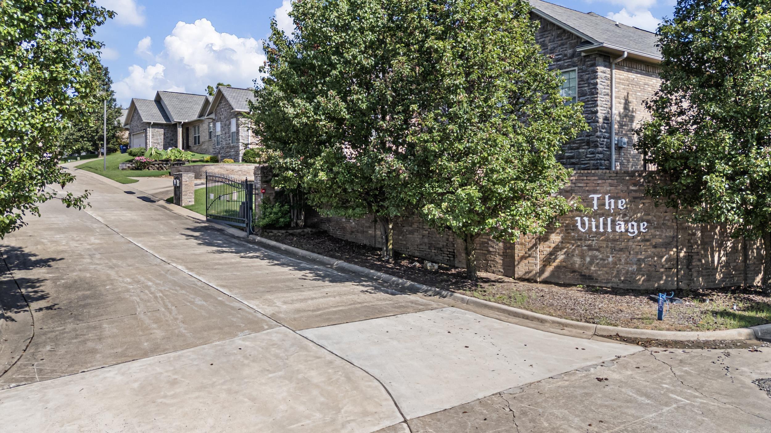31 Village Court Property Photo 37