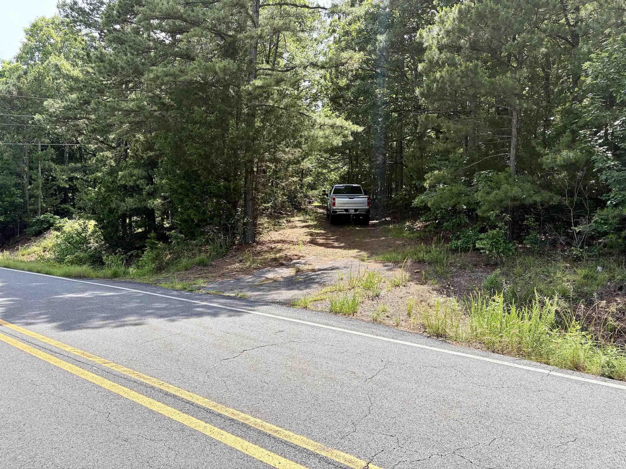 2475 Holly Mountain Road Property Photo 5