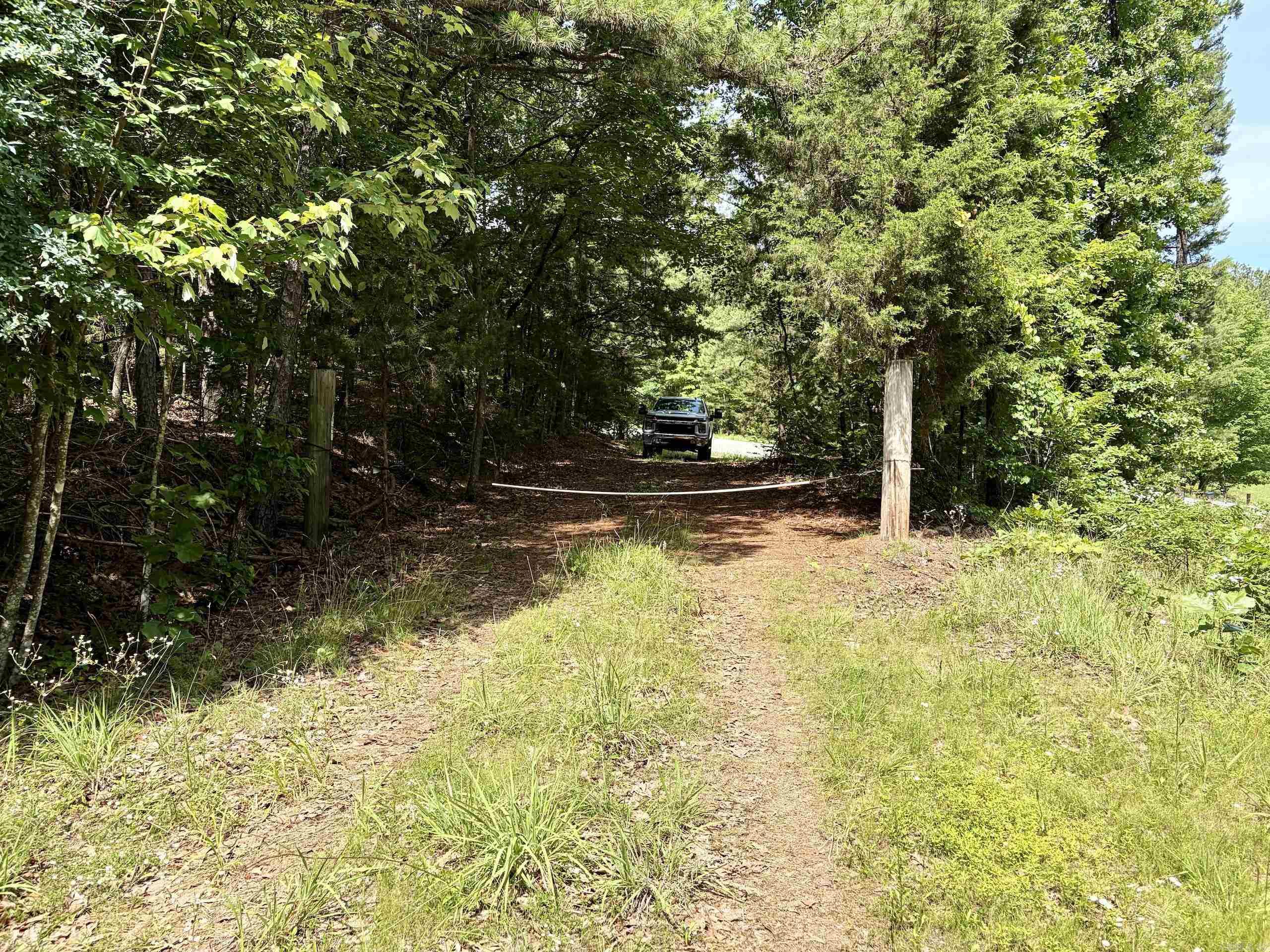 2475 Holly Mountain Road Property Photo 9