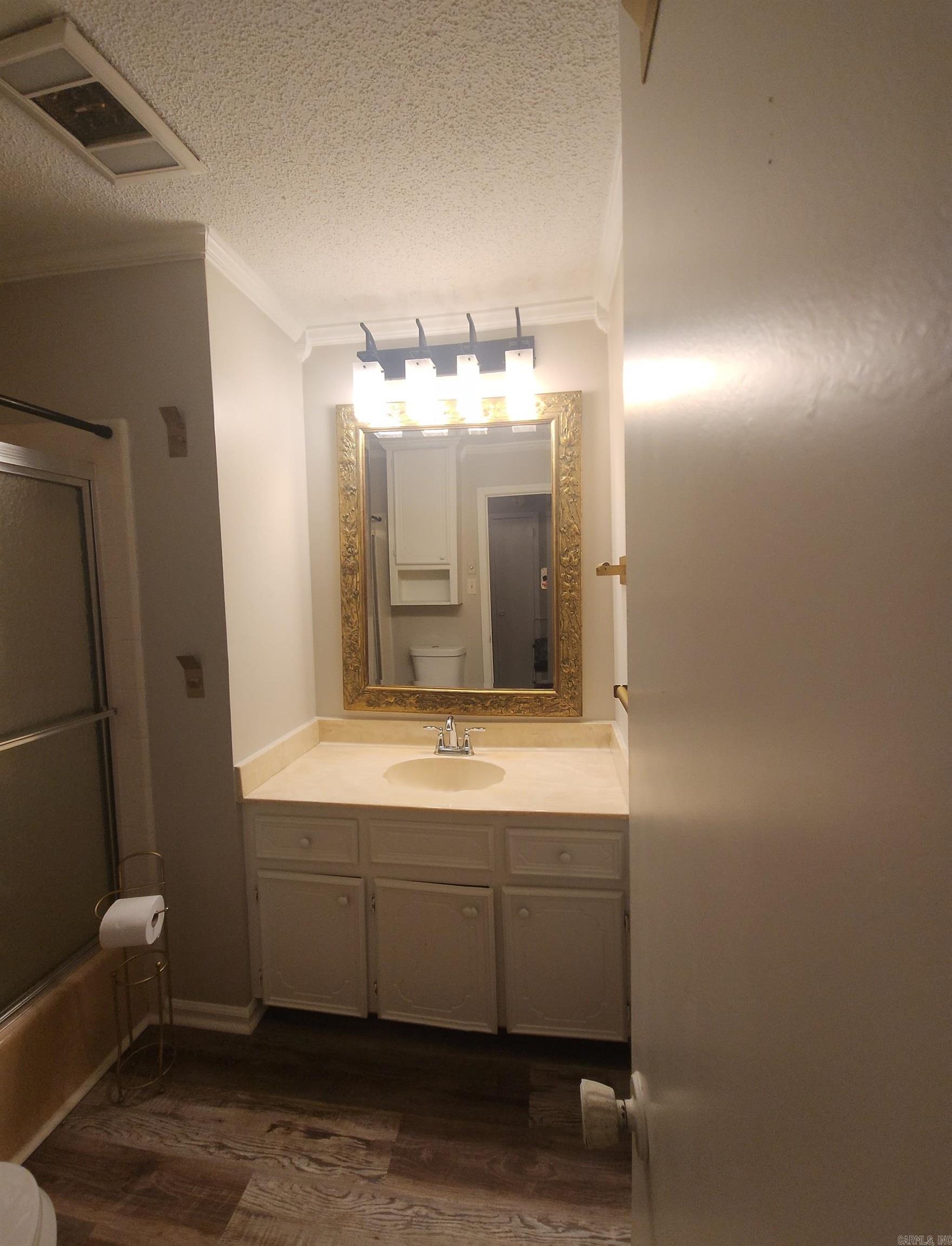 10 Flourite Cove Property Photo 14