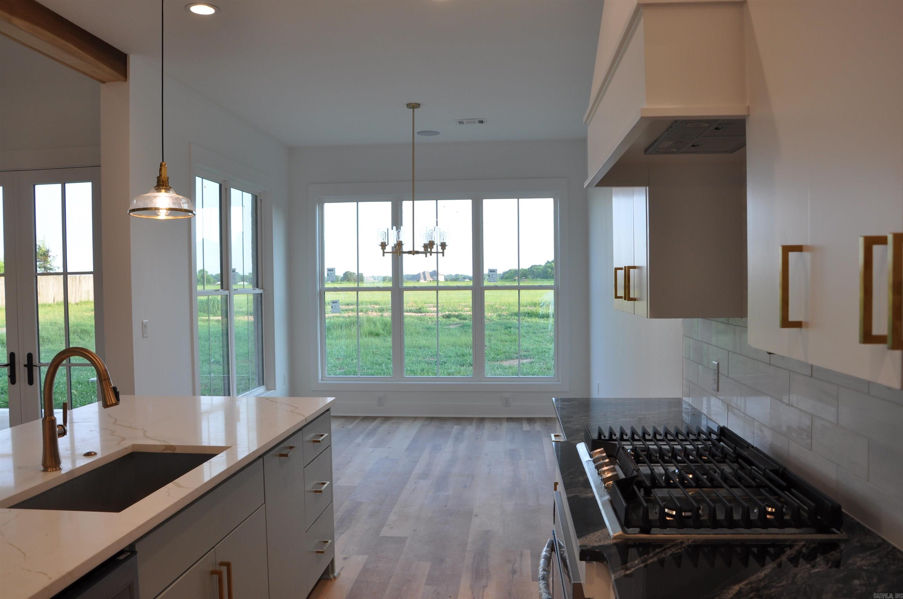 7918 Blue Heron Parkway Street Property Photo 12