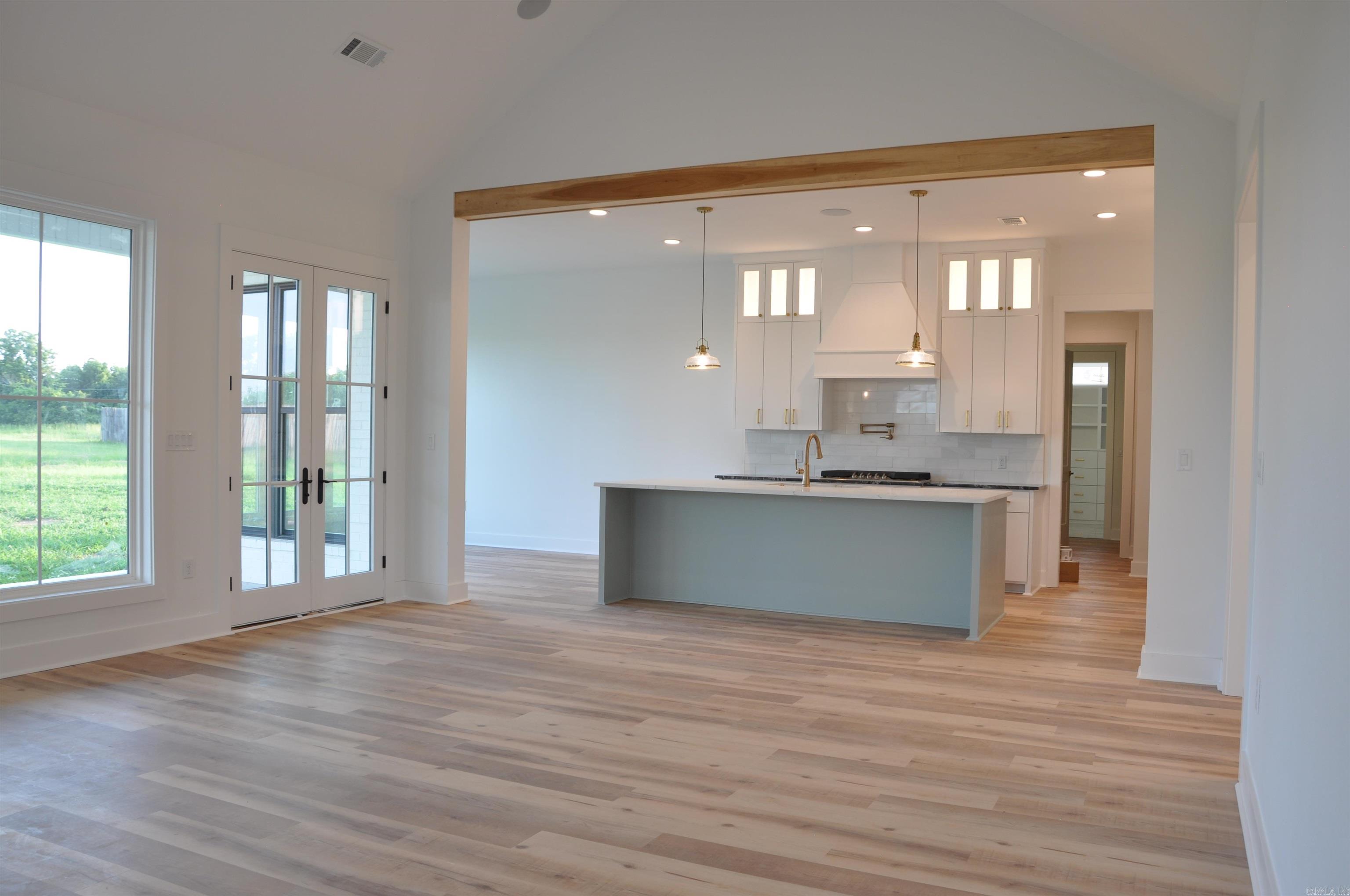 7918 Blue Heron Parkway Street Property Photo 13